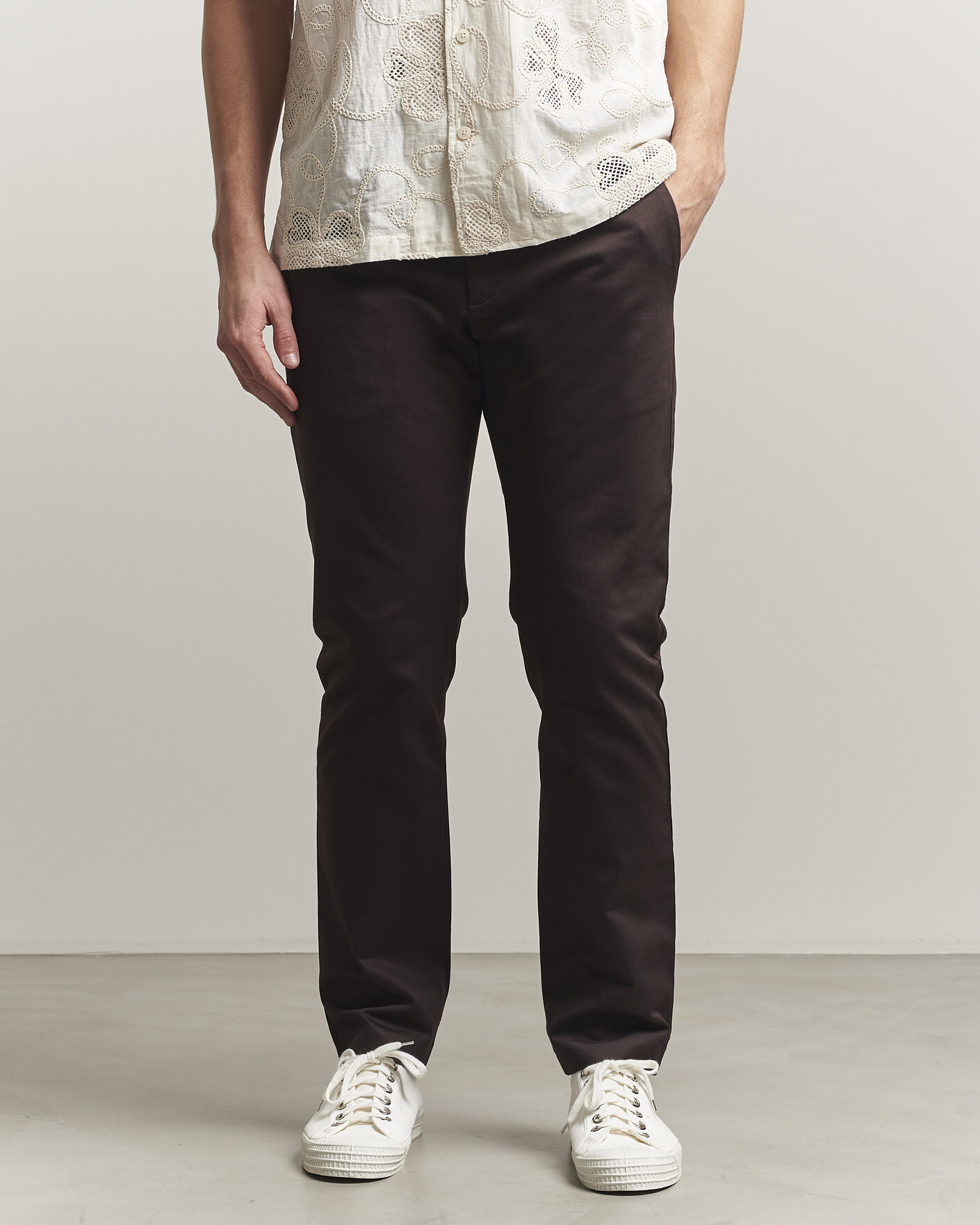 Homme | Pantalons | NN07 | Theo Regular Fit Stretch Chinos Deep Truffle