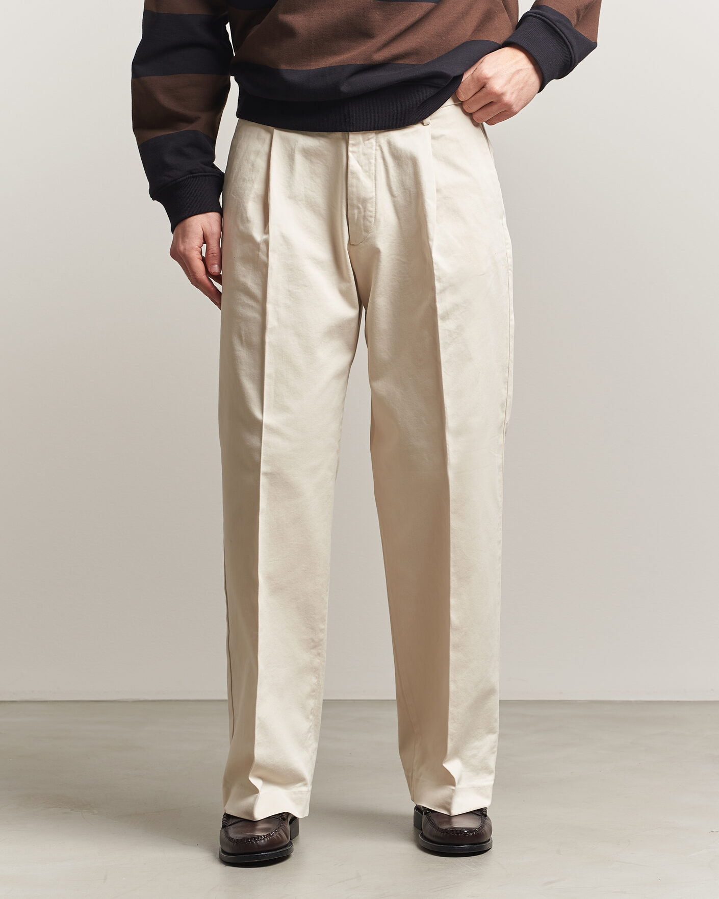 Homme | Pantalons | NN07 | Kay Cotton Pleated Trousers Ivory