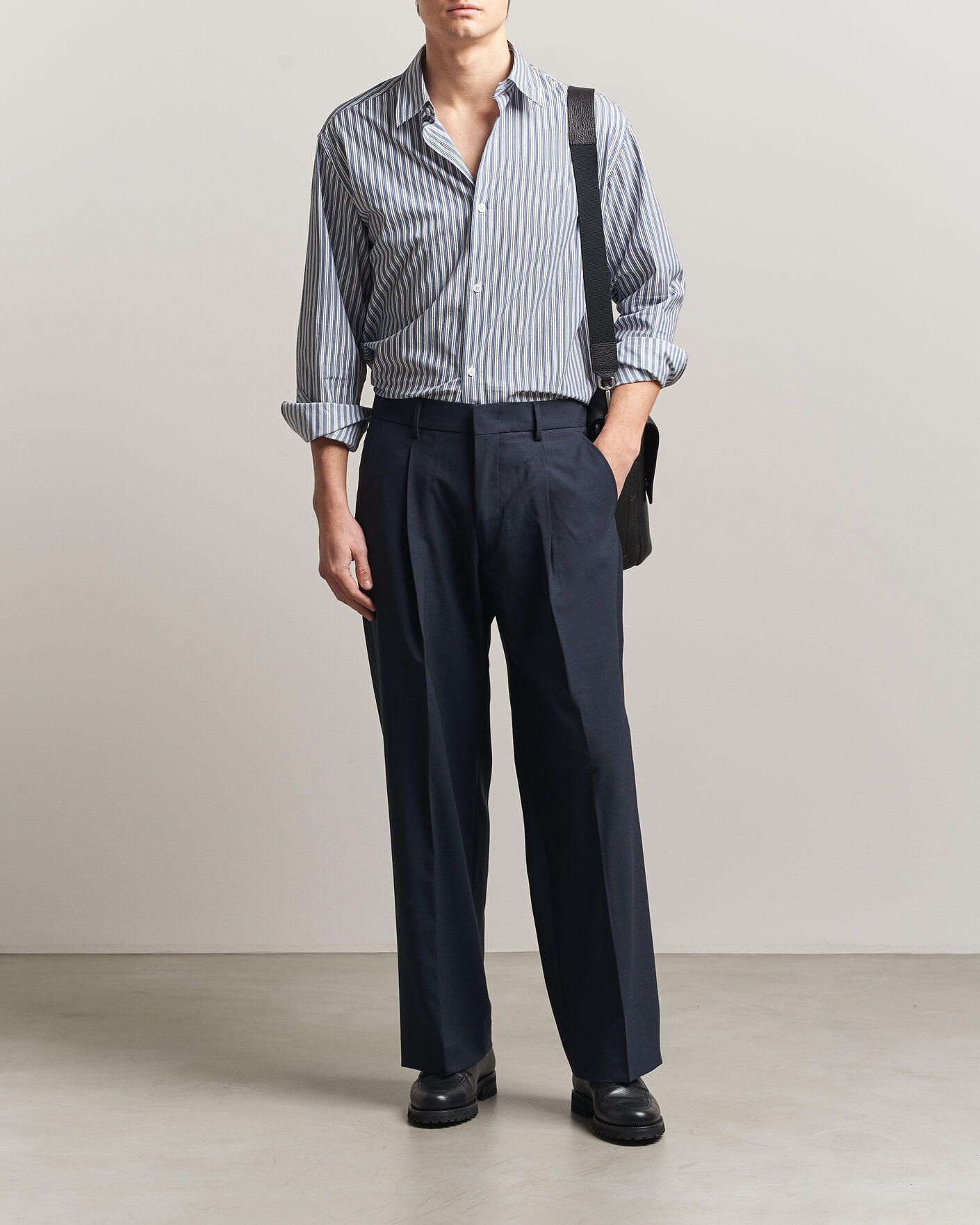 Homme | Pantalons | NN07 | Kay Summer Wool Drawstring Trousers Deep Navy