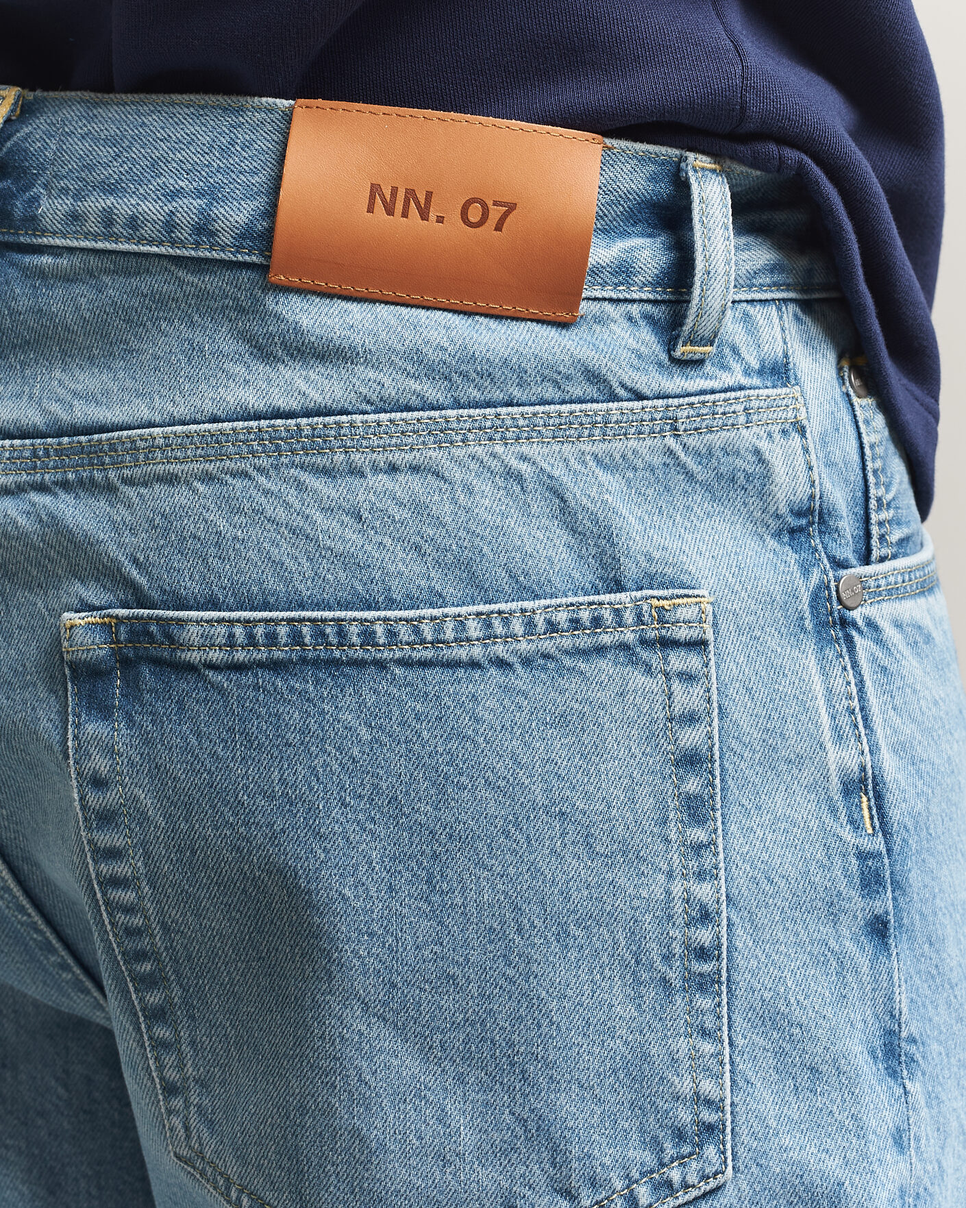 Homme | Jeans | NN07 | Otis Loose Fit Selvedge Jeans Light Blue