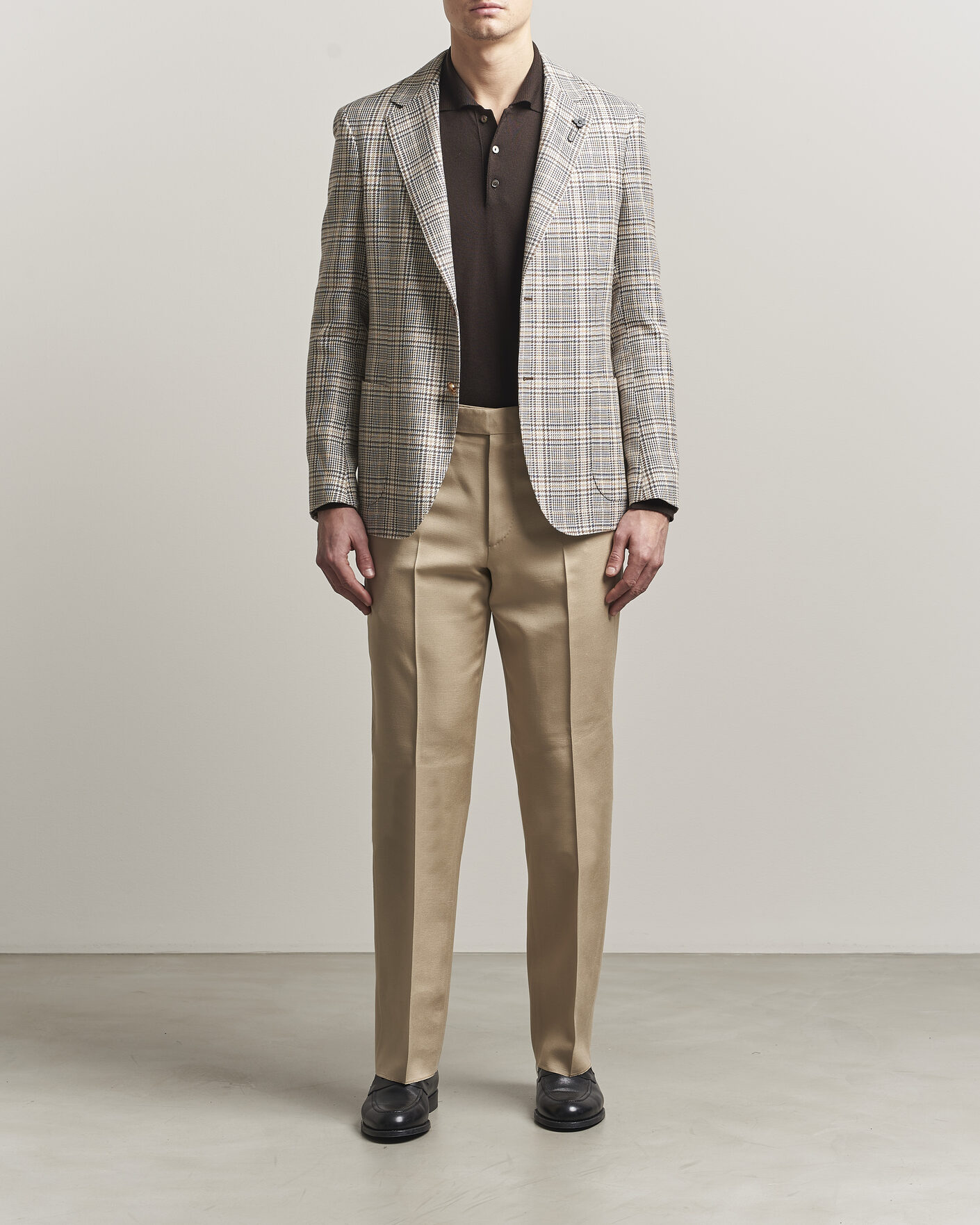 Homme | Pantalons | Lardini | Palu Straight Fit Viscose/Silk Trousers Beige