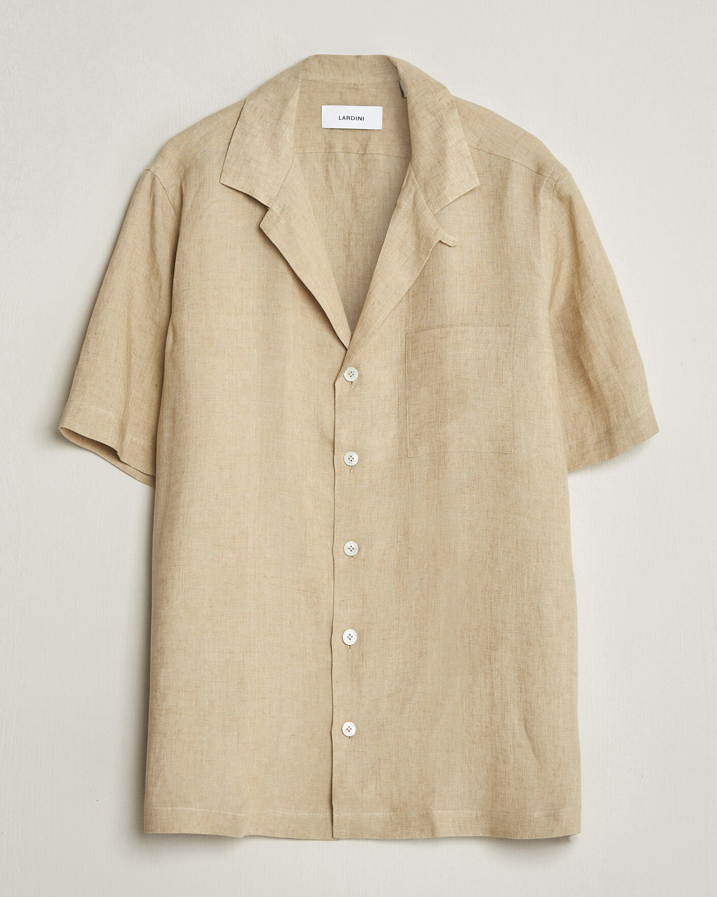 Homme | Chemises | Lardini | Klop Short Sleeve Linen Resort Shirt Beige