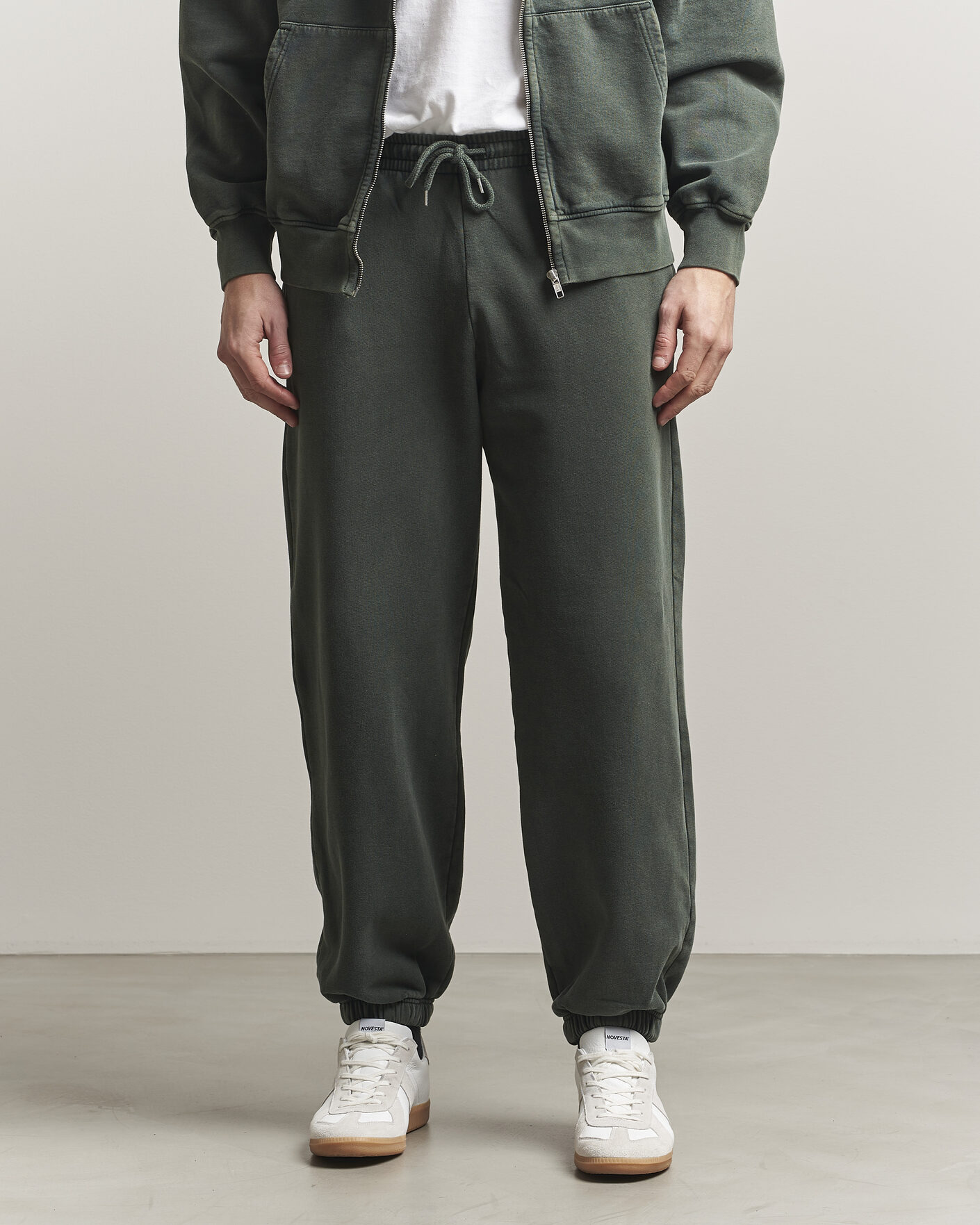 Homme | Pantalons | Colorful Standard | Classic Organic Sweatpants Midnight Forest