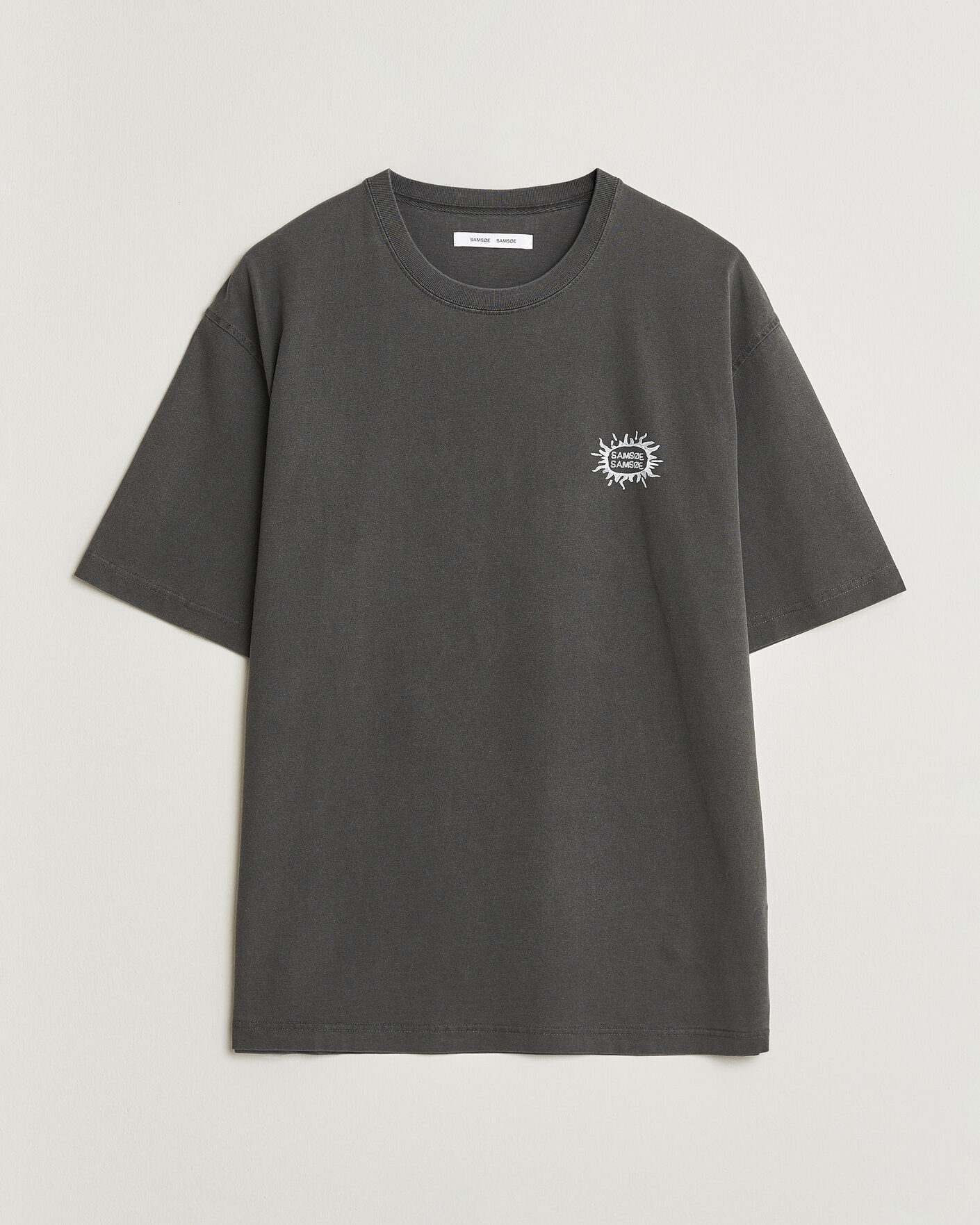 Homme | T-shirts | Samsøe Samsøe | Gergei Printed Crew Neck T-Shirt Washed Black