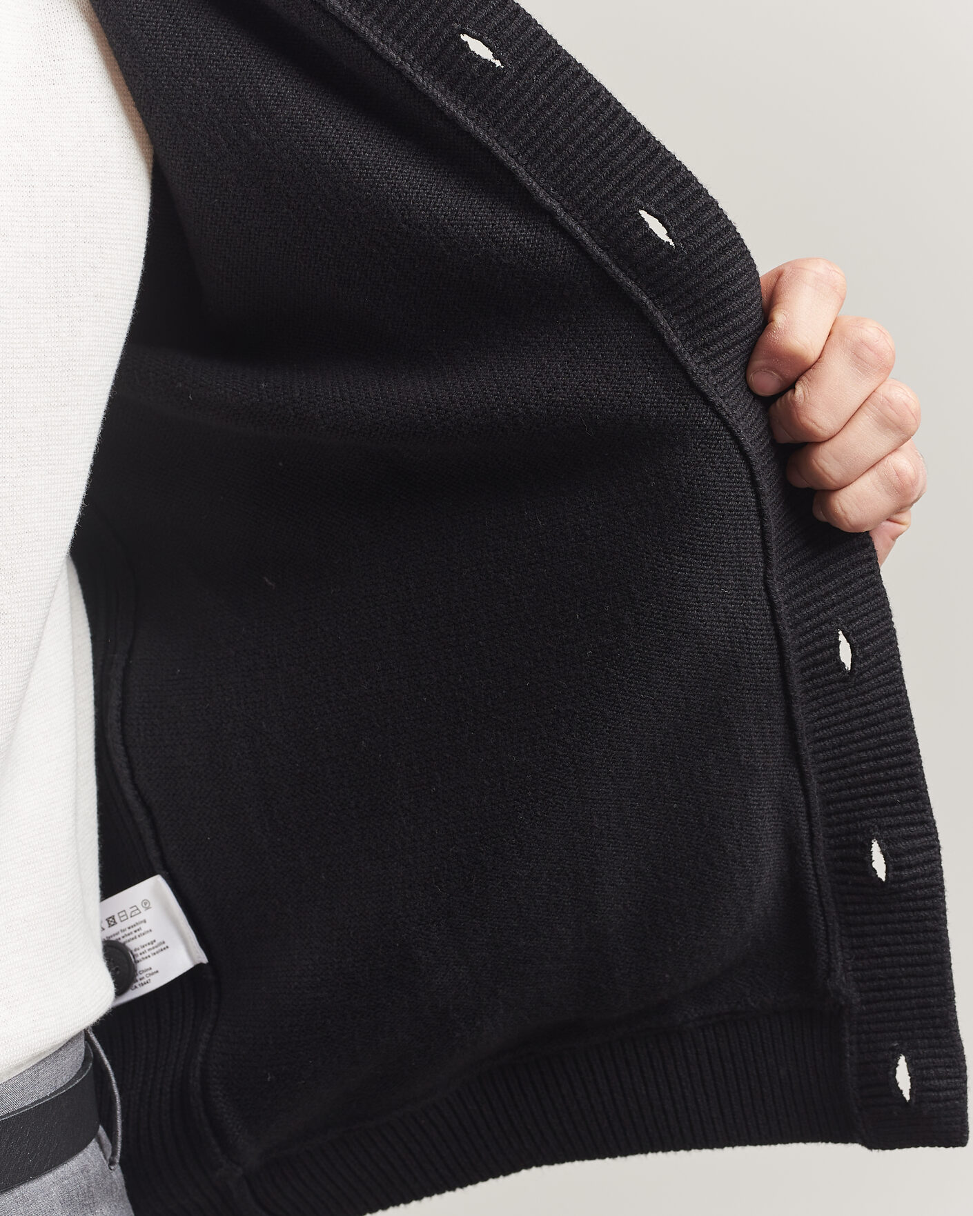 Homme | Pulls Et Tricots | Stenströms | Knitted Hybrid Buttoned Alcantara Cardigan Black