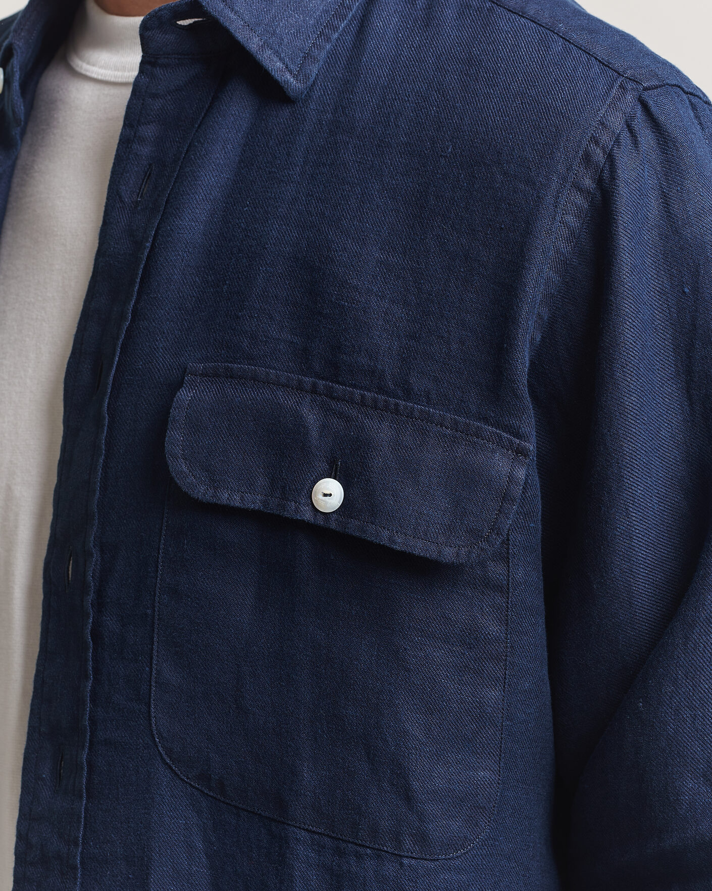 Homme | Chemises | Drake's | Linen Twill Deep Pocket Work Shirt Navy