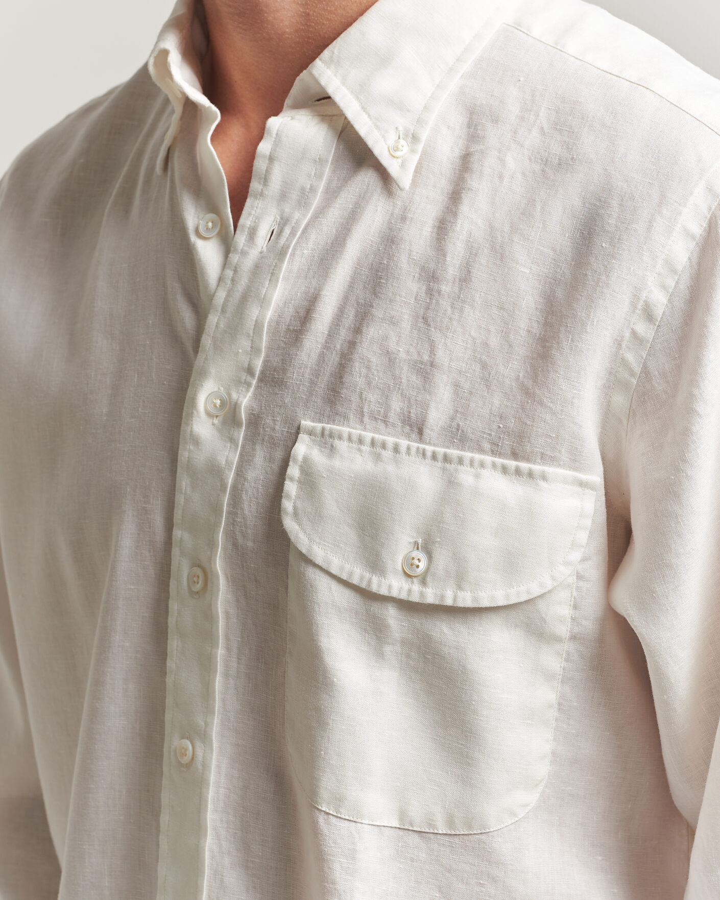 Homme | Chemises | Drake's | Linen Button Down Curved Pocket Shirt White