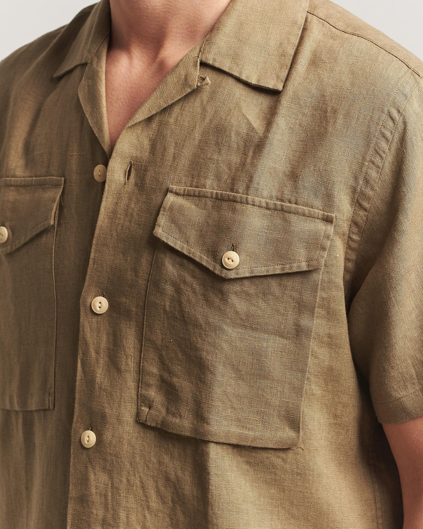 Homme | Chemises | Drake's | Military Short Sleeve Camp Collar Shirt Khaki