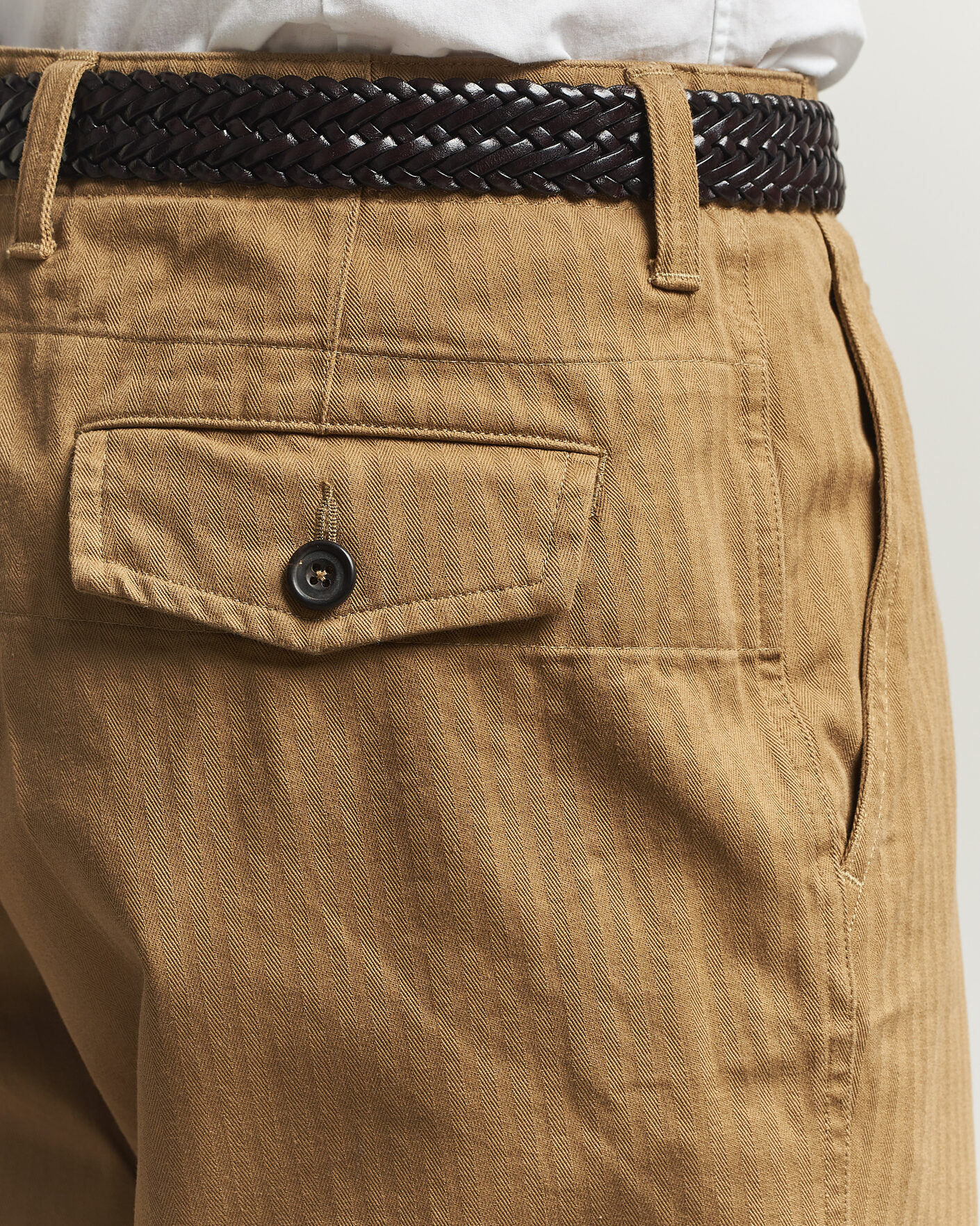 Homme | Pantalons | Drake's | Herringbone Wide Leg Chino Khaki