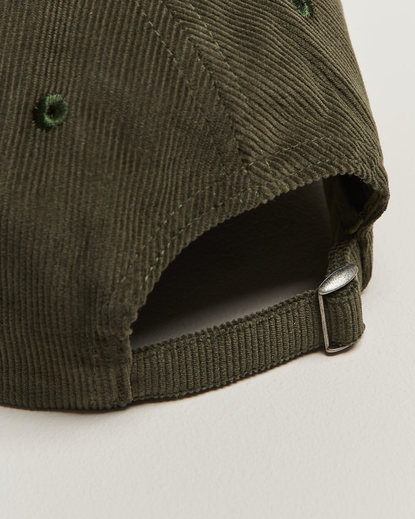 Homme | Bobs Et Casquettes | Drake's | Blackthron Needlecord Baseball Cap Olive