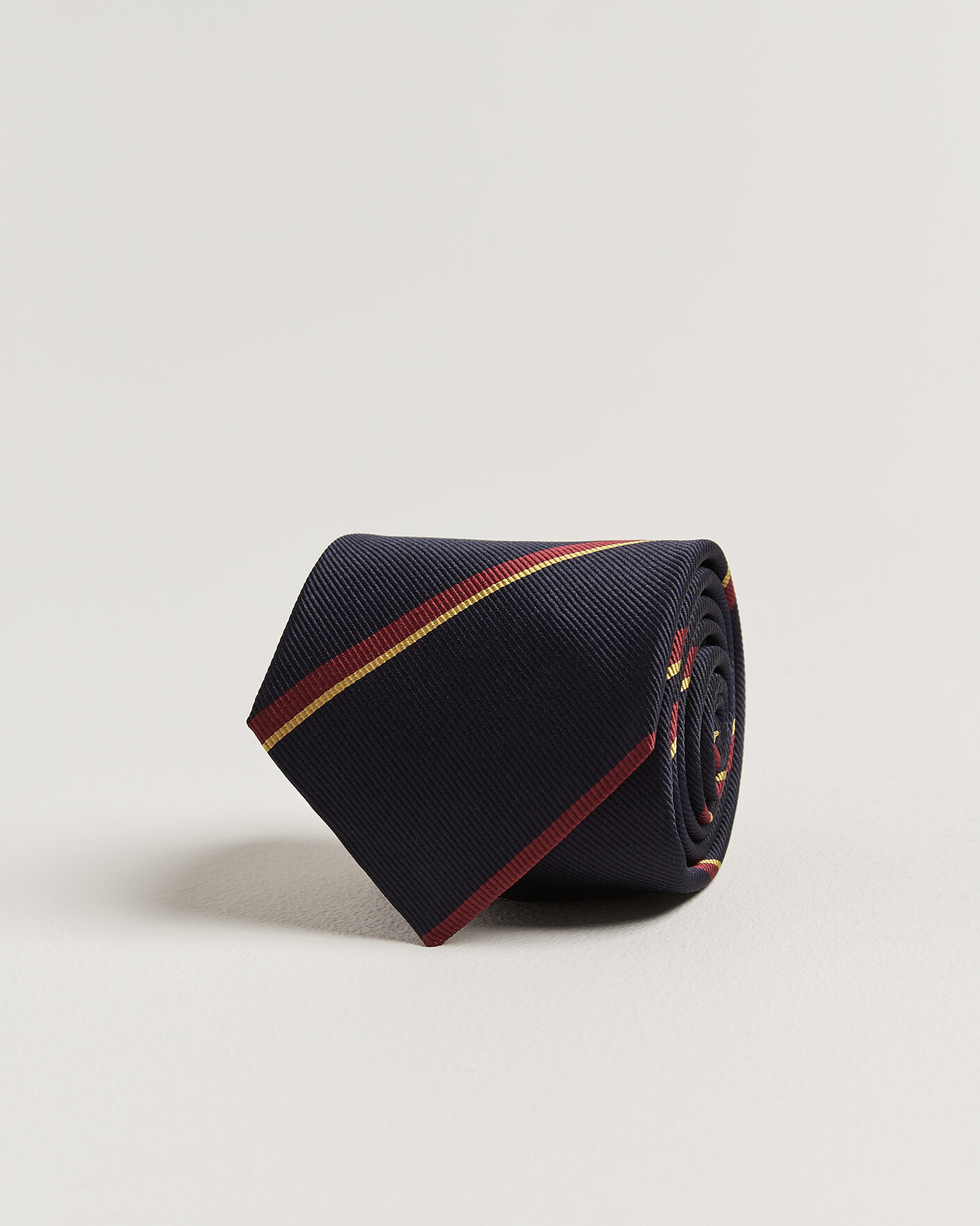 Homme | Drake's Regimental Stripe Reppe Tie Navy | Drake's | Regimental Stripe Reppe Tie Navy