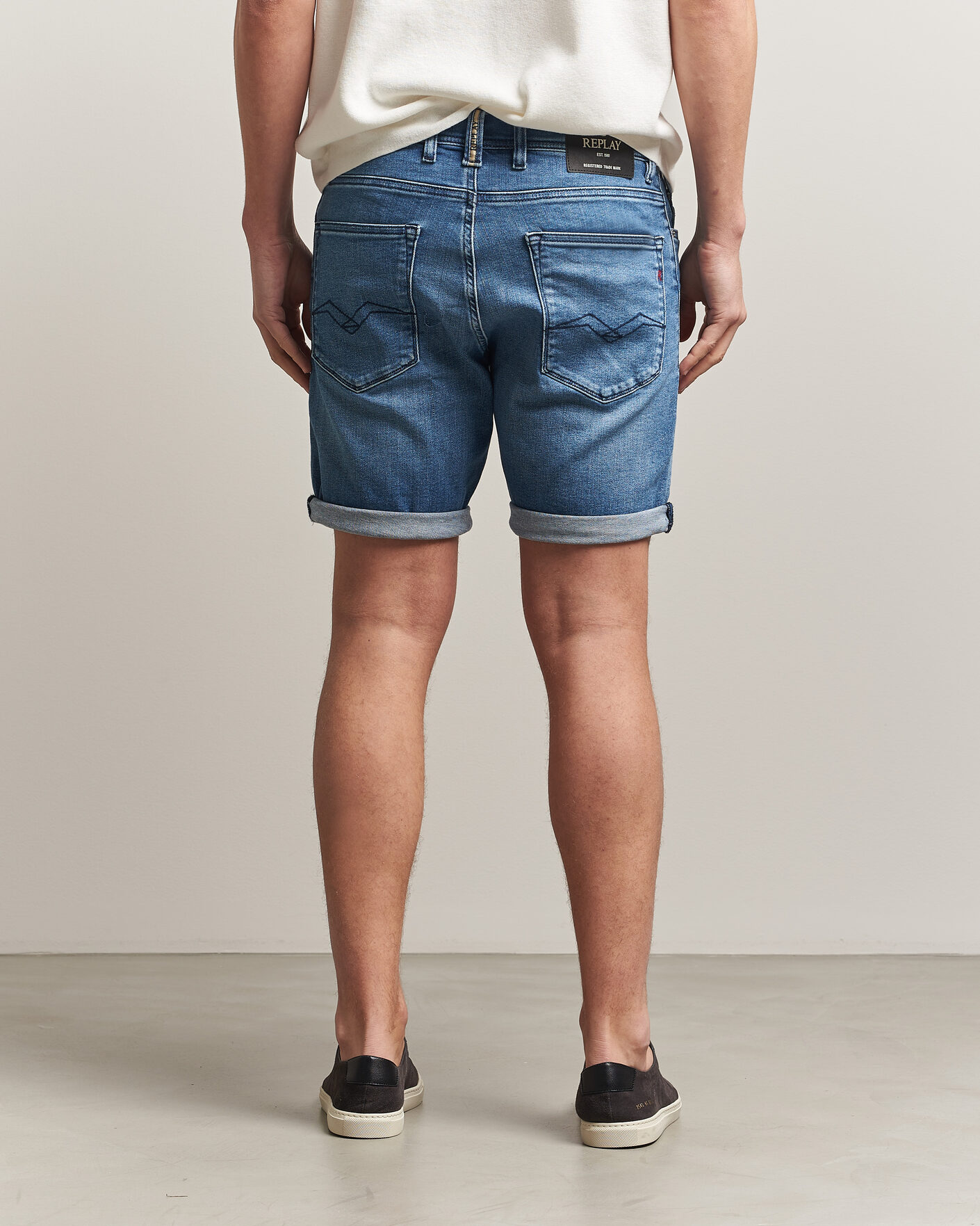 Homme | Shorts | Replay | RBJ981 Stretch Denim Shorts Light Blue