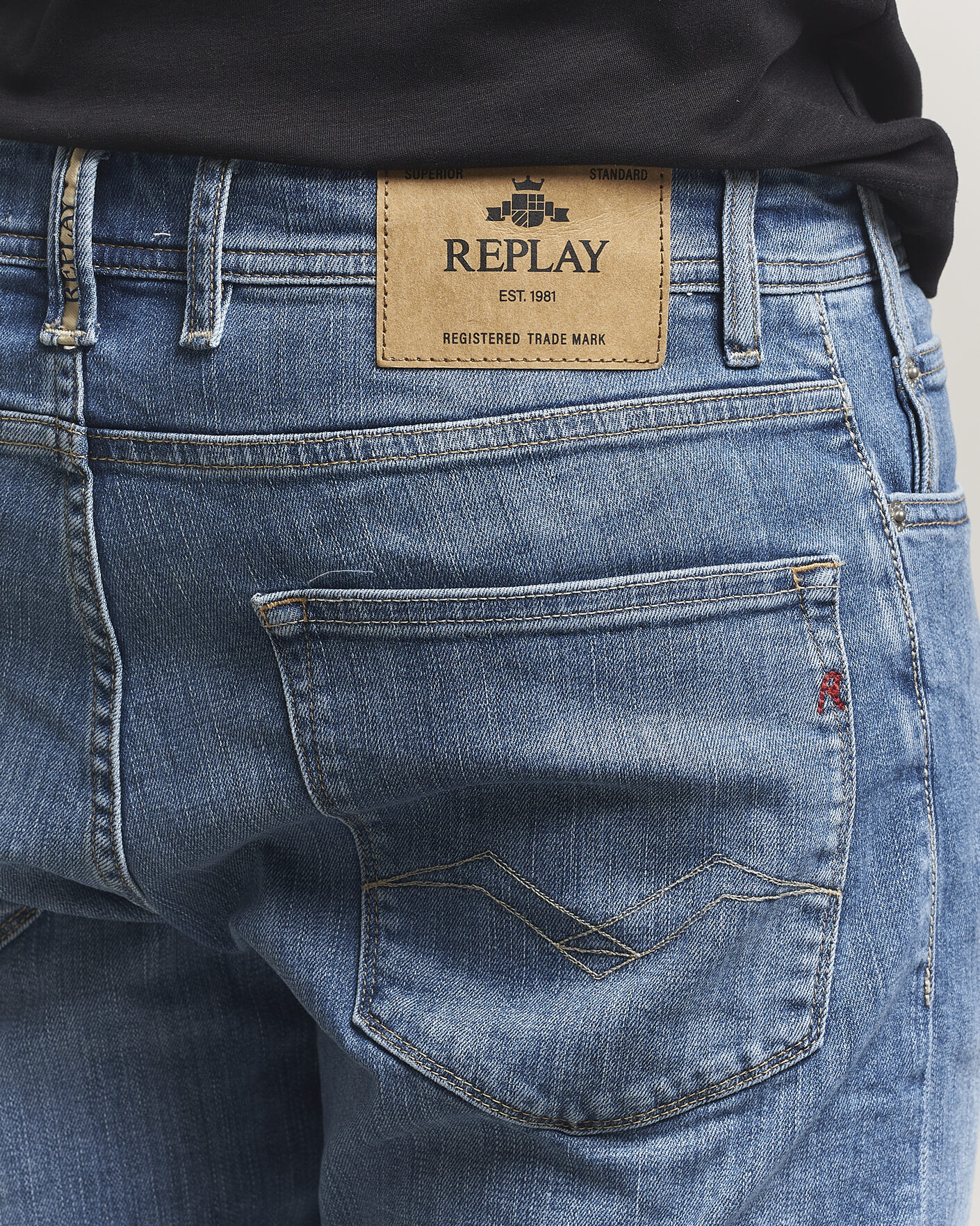 Homme | Shorts | Replay | RBJ981 Stretch Denim Shorts Light Blue