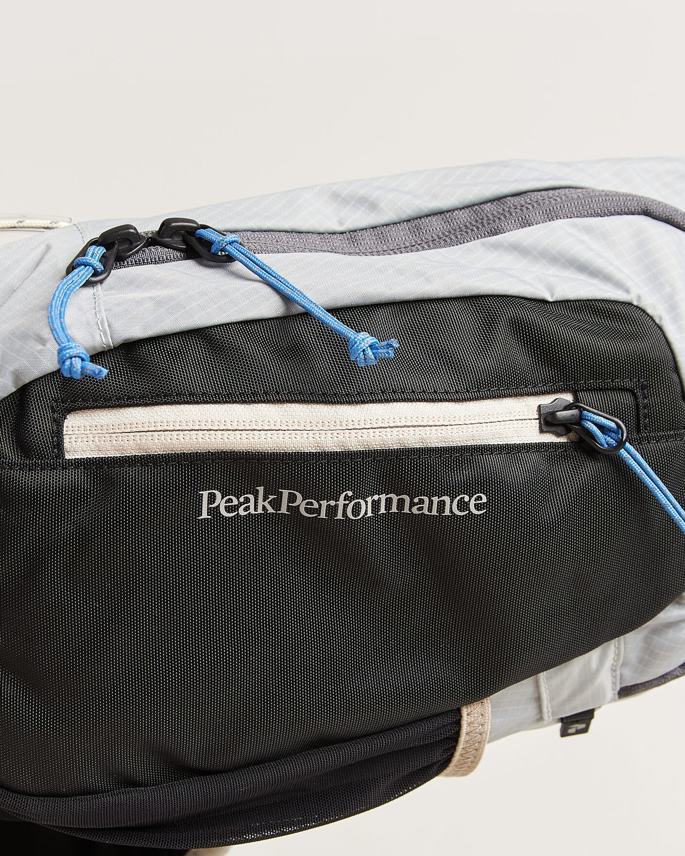 Homme | Sacs | Peak Performance | Outdoor Sling Bag Summit Smoke