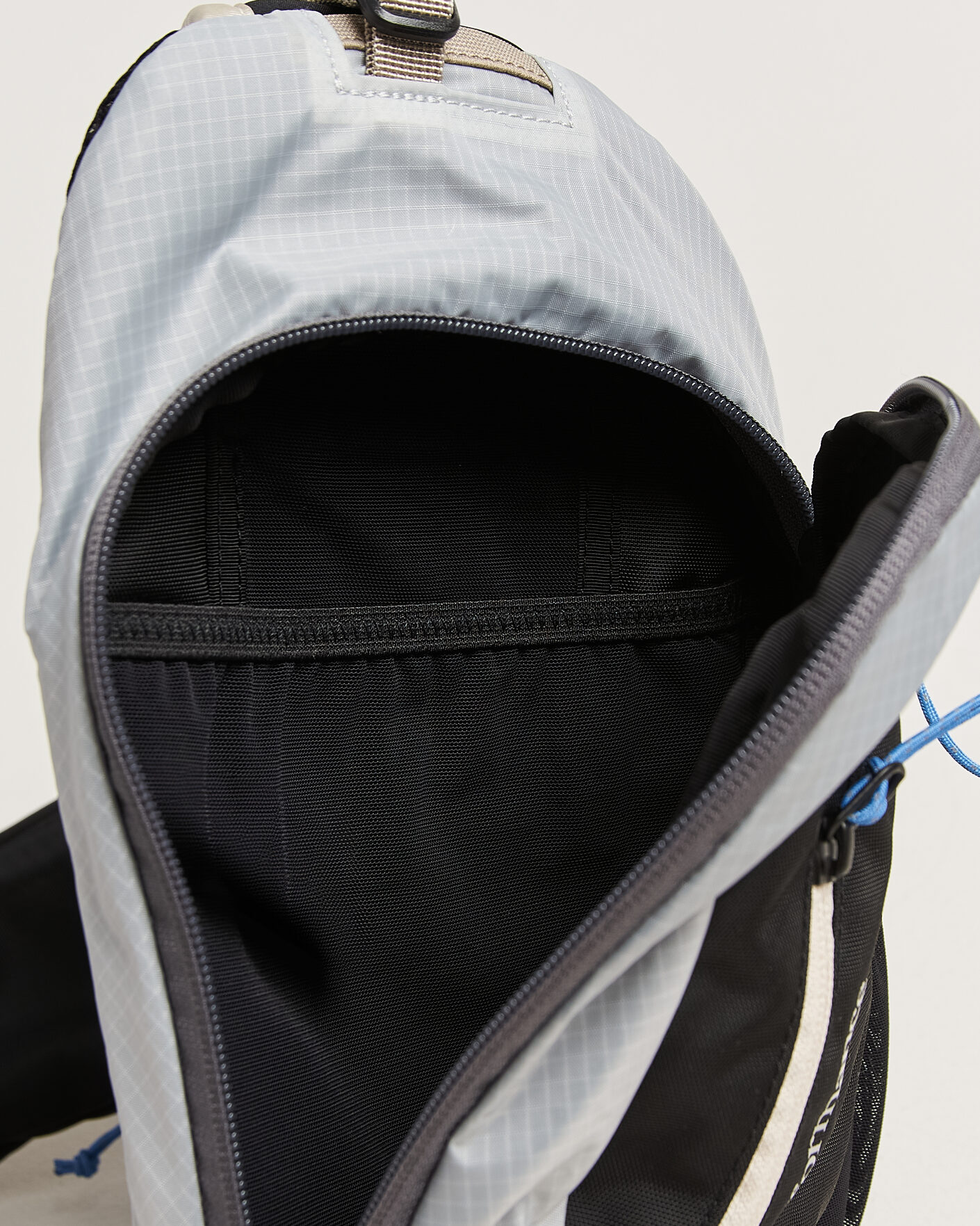Homme | Sacs | Peak Performance | Outdoor Sling Bag Summit Smoke