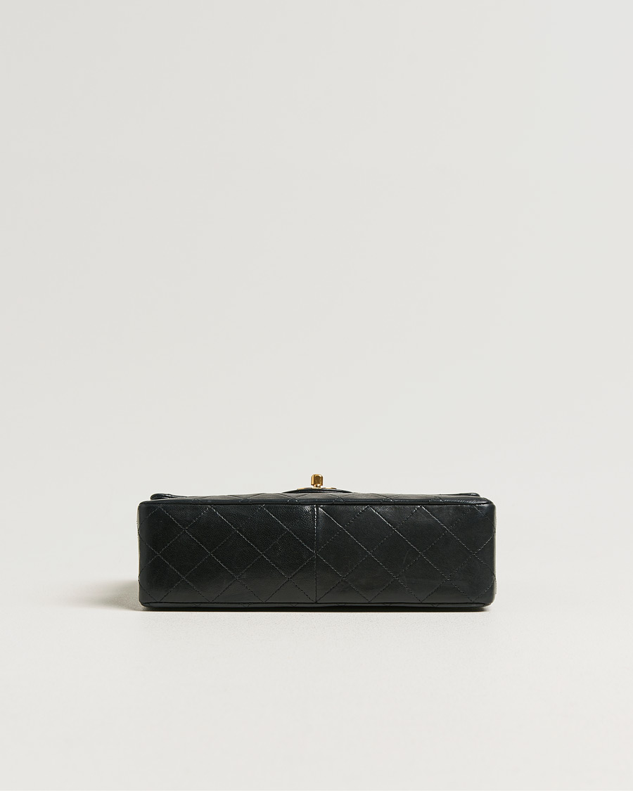 Homme | Pre-Owned & Vintage Bags | Chanel Pre-Owned | Single Flap Bag Lambskin Black