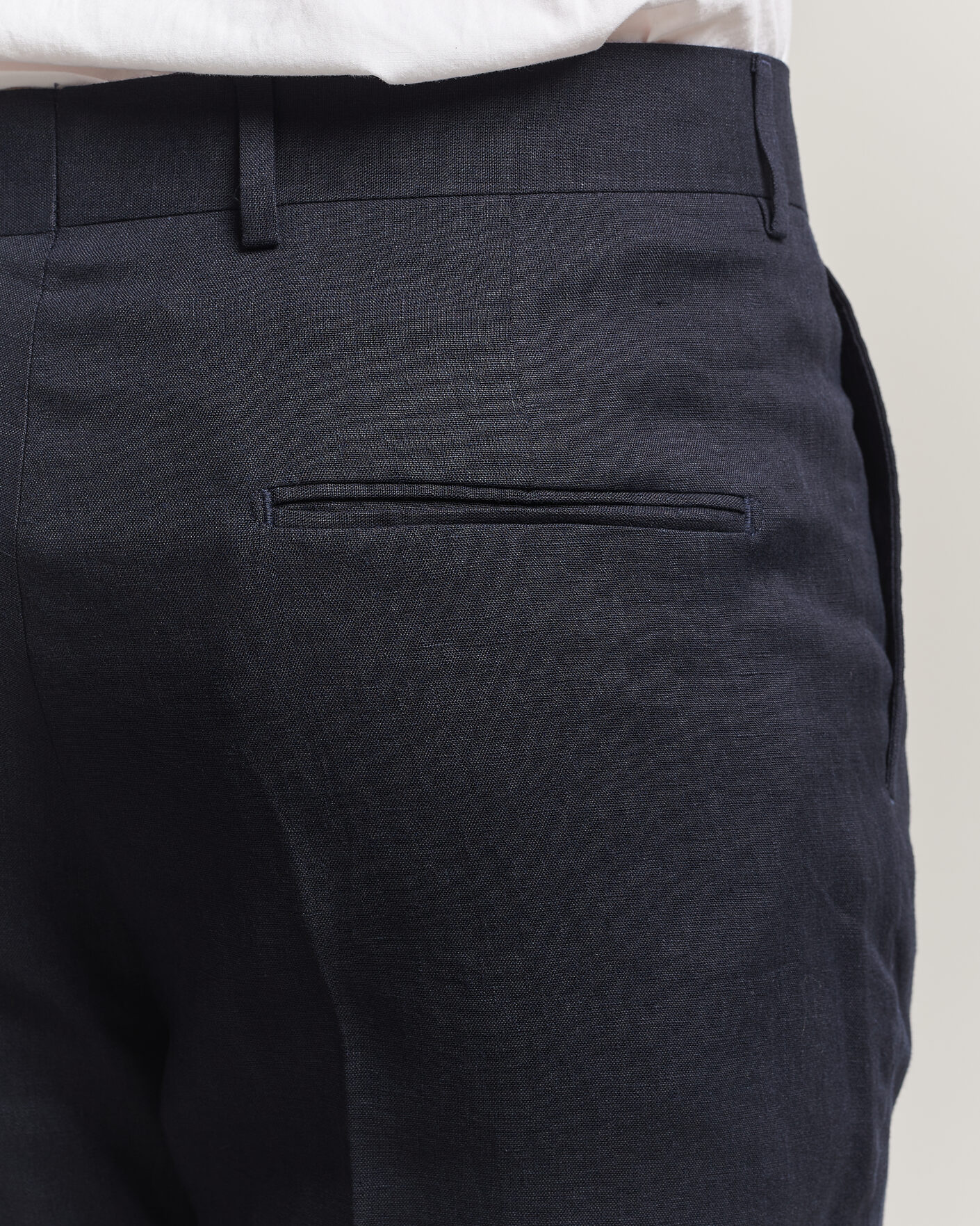 Homme | Pantalons | Tiger of Sweden | Tenuta Linen Suit Trousers Midnight Blue