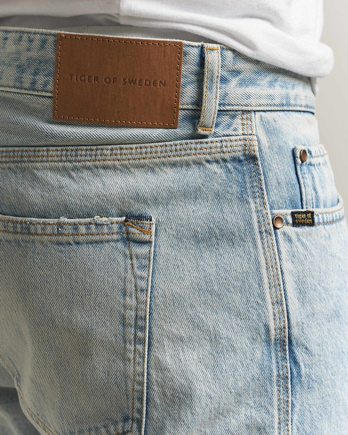 Homme | Pantalons | Tiger of Sweden | Marty Jeans Light Blue