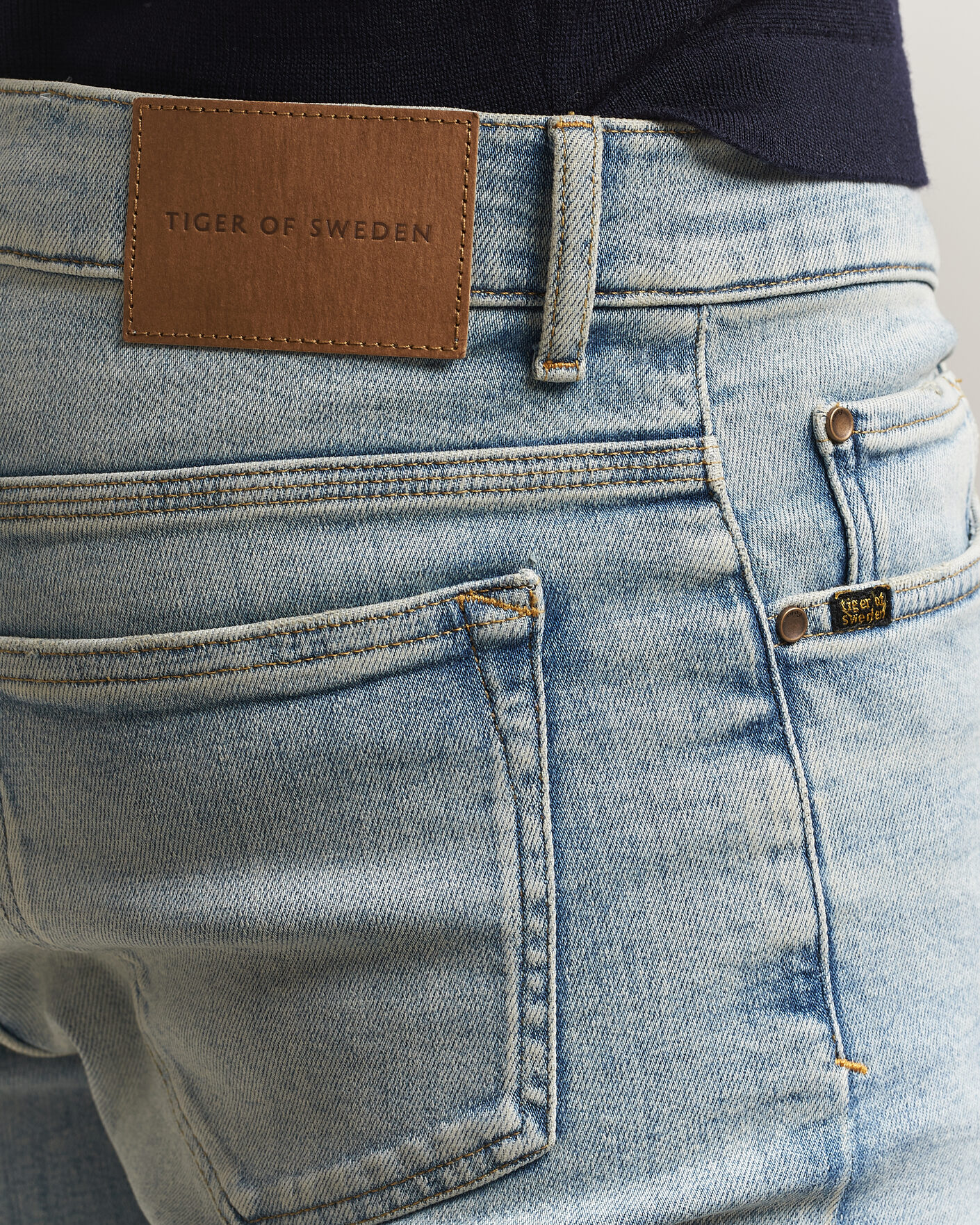 Homme | Pantalons | Tiger of Sweden | Evolve Jeans Light Blue