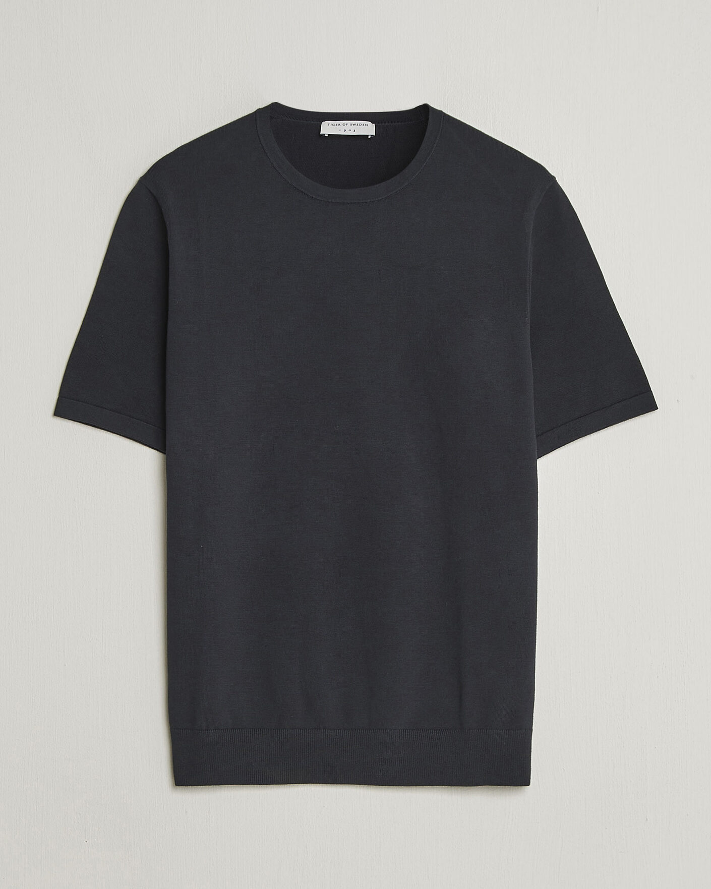 Homme | T-shirts | Tiger of Sweden | Connor Cotton Knitted T-Shirt Light Ink