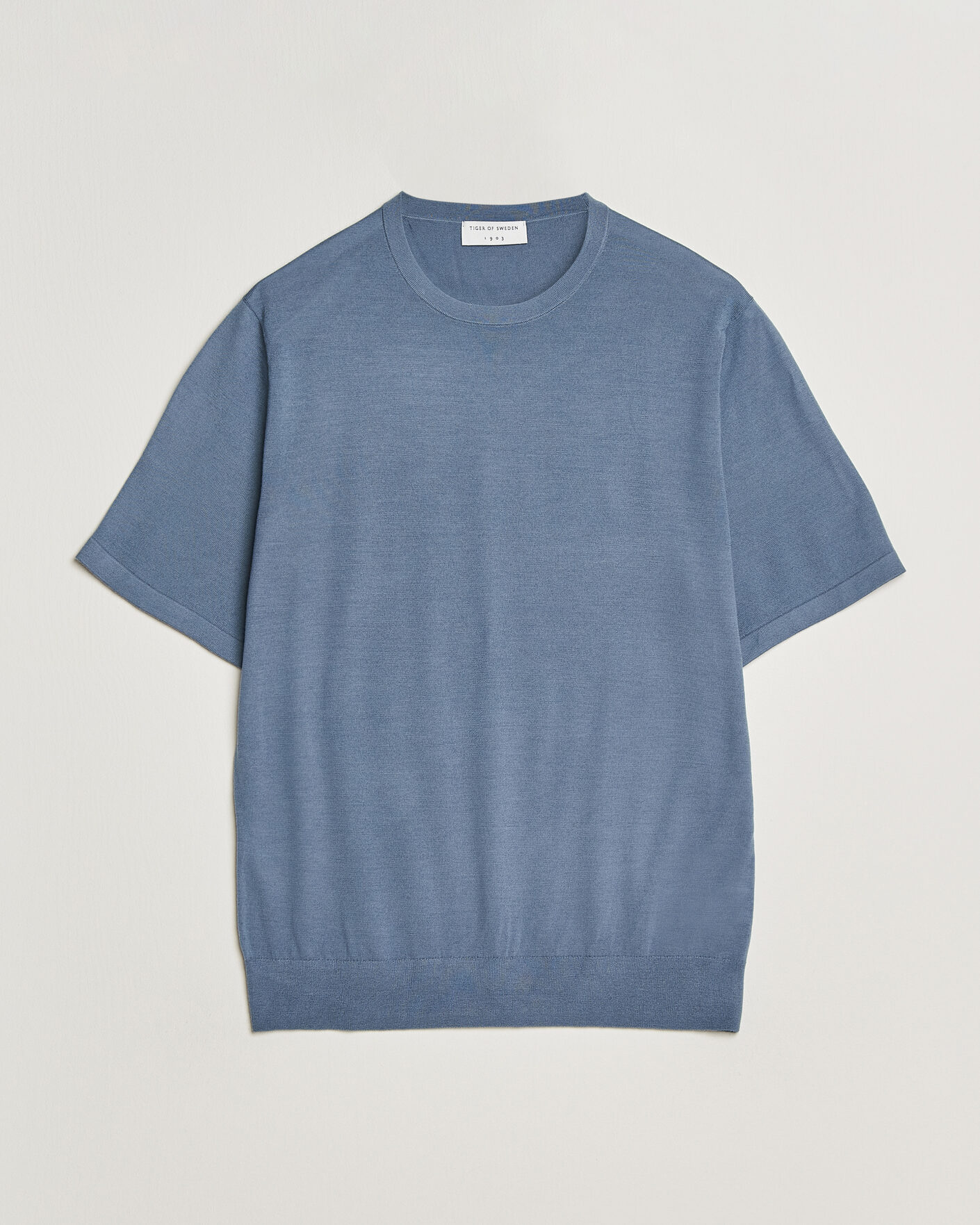 Homme | T-shirts | Tiger of Sweden | Connor Merino Knitted T-Shirt Dull Blue