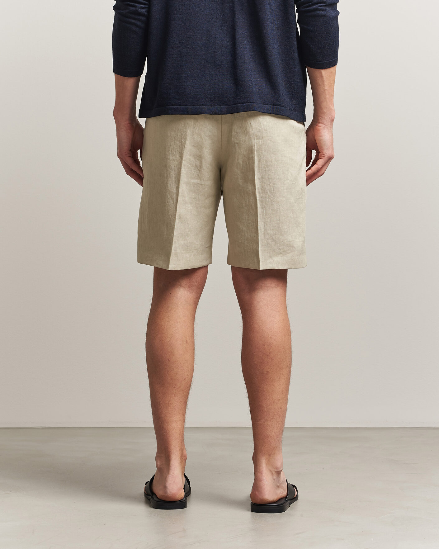 Homme | Shorts | Tiger of Sweden | Troy Pleated Linen Shorts Cream Sand