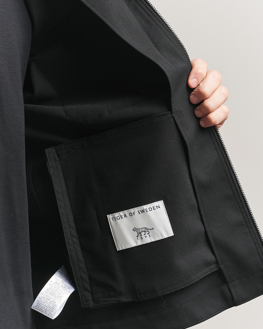 Homme | Chemises | Tiger of Sweden | Barnaby Technical Overshirt Black