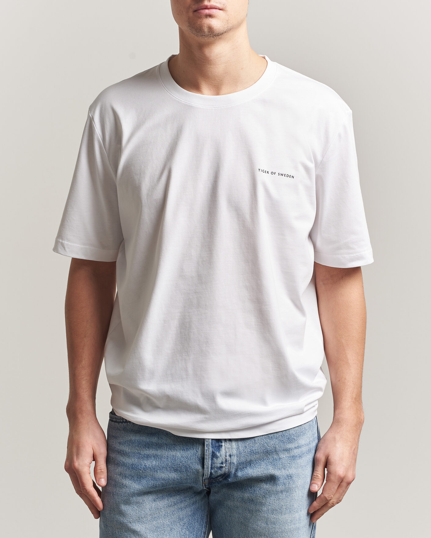 Homme | T-shirts | Tiger of Sweden | Pro Cotton Logo T-Shirt Pure White
