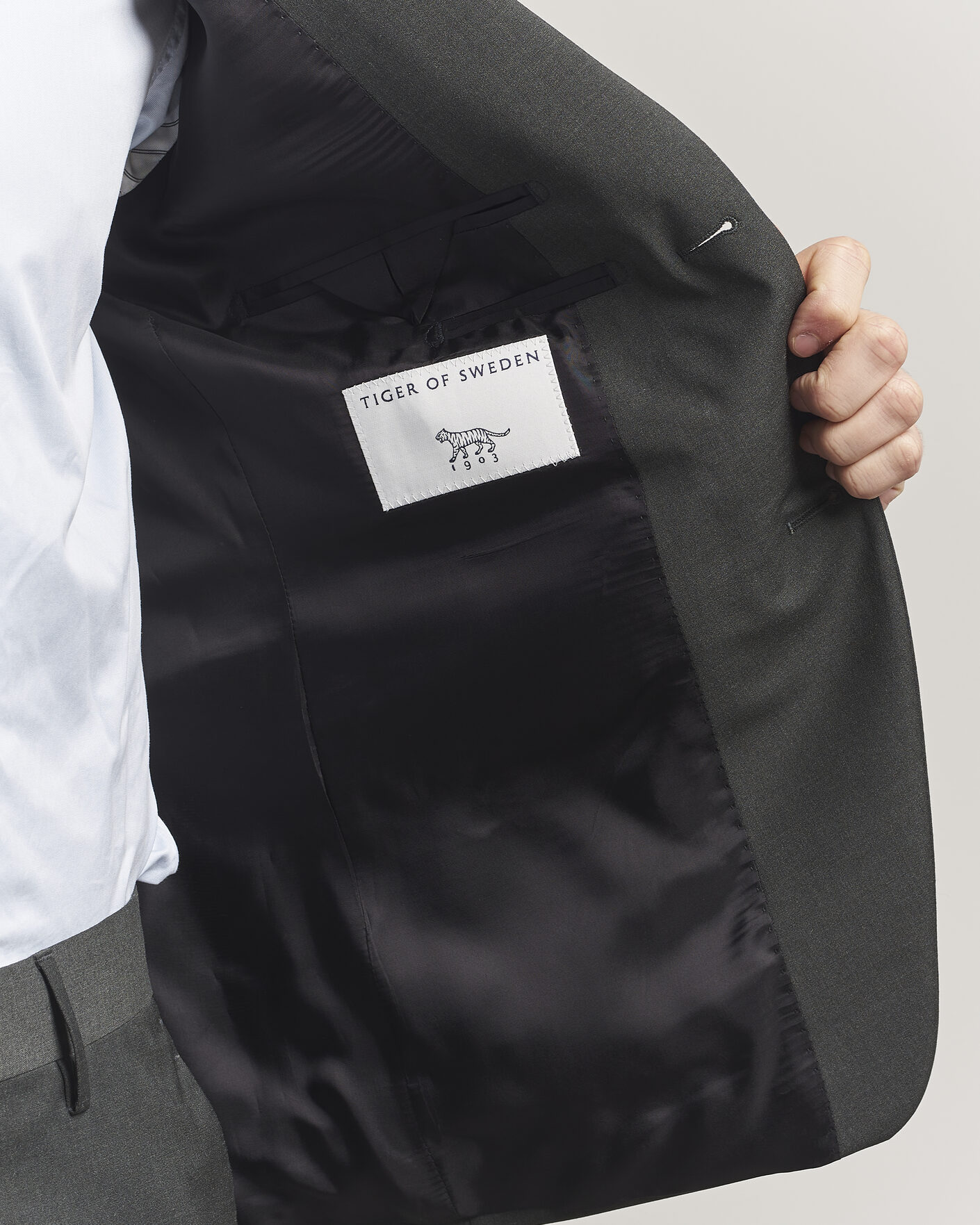 Homme | Blazers | Tiger of Sweden | Jamie Wool Travel Suit Blazer Olive Extreme