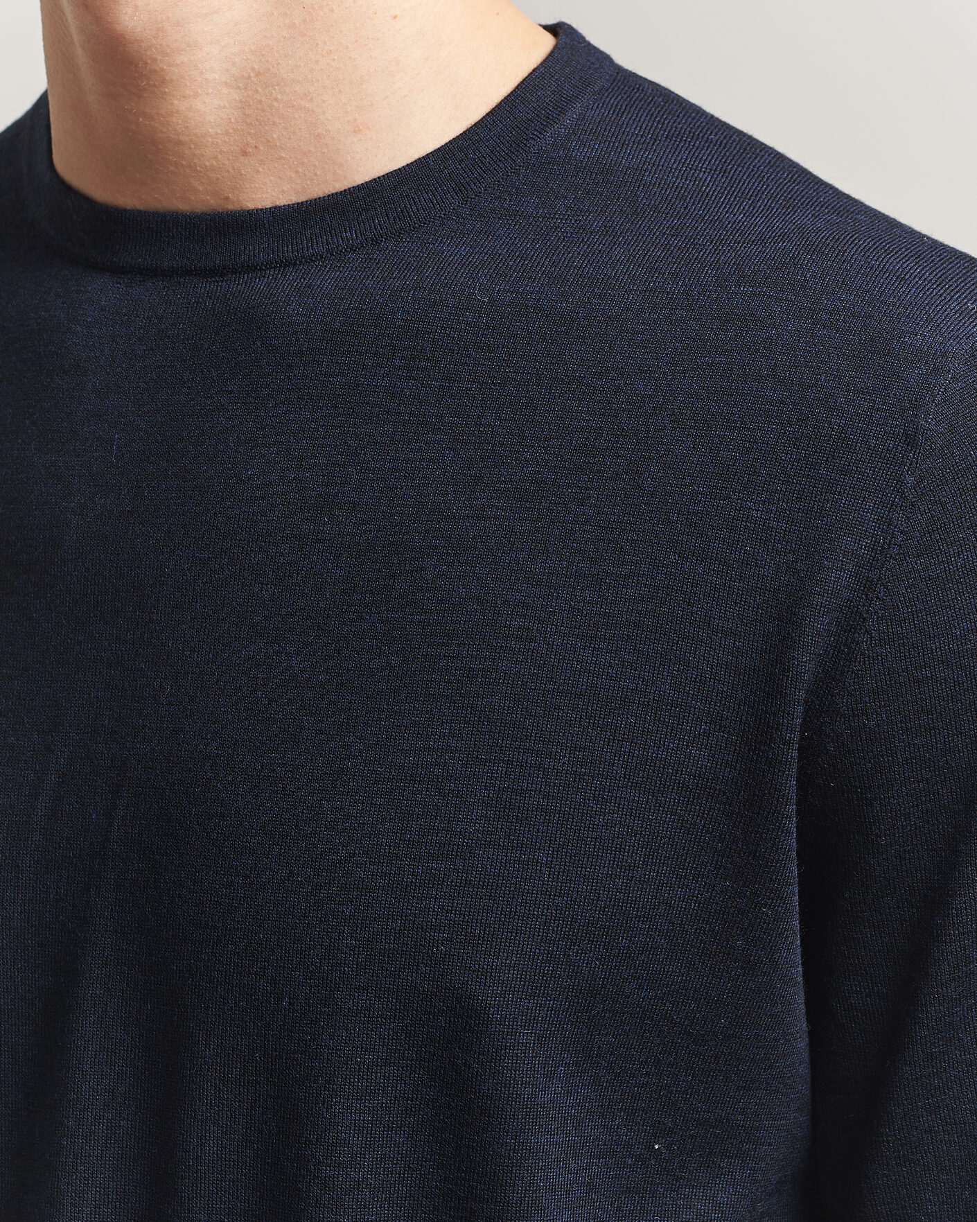 Homme | T-shirts | Tiger of Sweden | Connor Knitted Crew Neck T-Shirt Light Ink