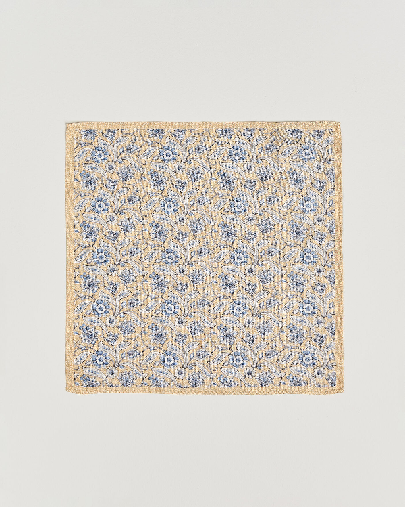 Homme | Pochettes De Costume | Amanda Christensen | Silk Oxford Large Flower Pocket Square Yellow