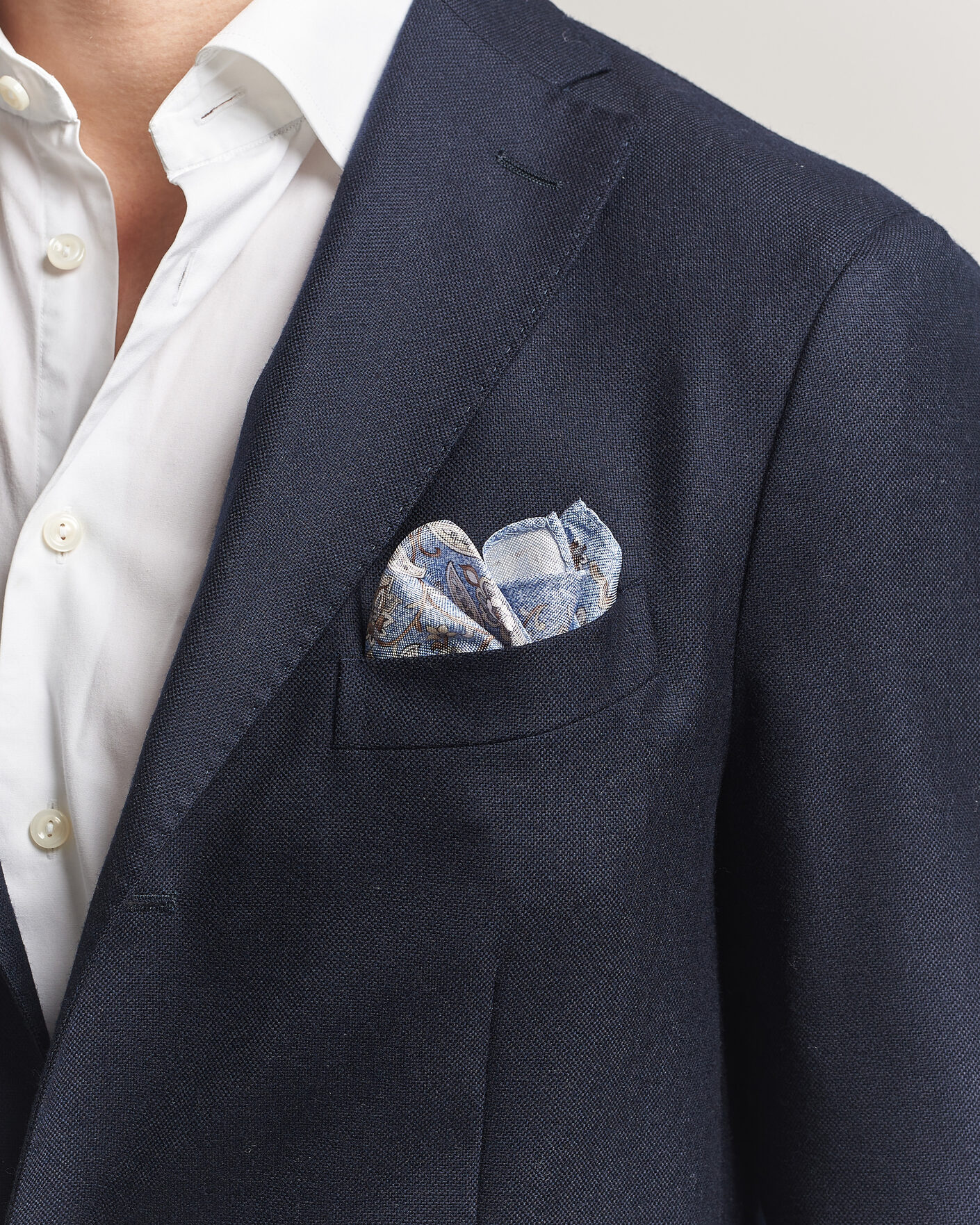 Homme | Pochettes De Costume | Amanda Christensen | Silk Oxford Large Flower Pocket Square Blue