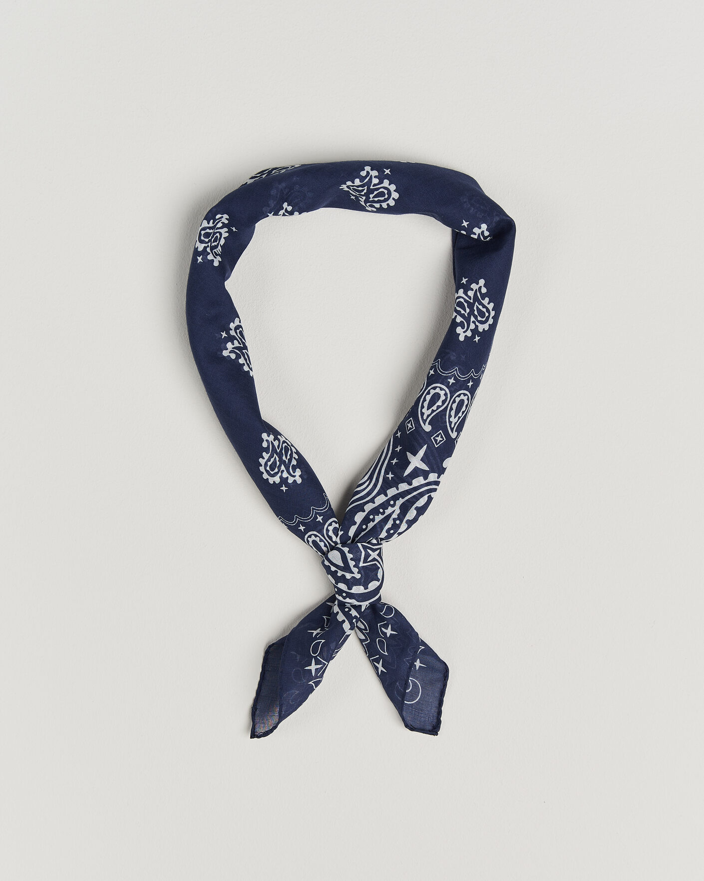 Homme | Écharpes | Amanda Christensen | Cotton Voilé Paisley Bandana Navy