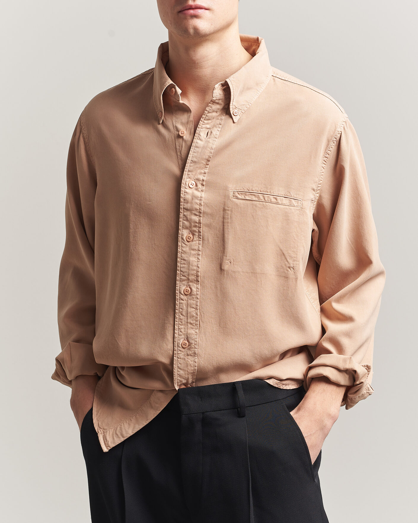 Homme | Chemises | Filippa K | Zack Lyocell Shirt Beige