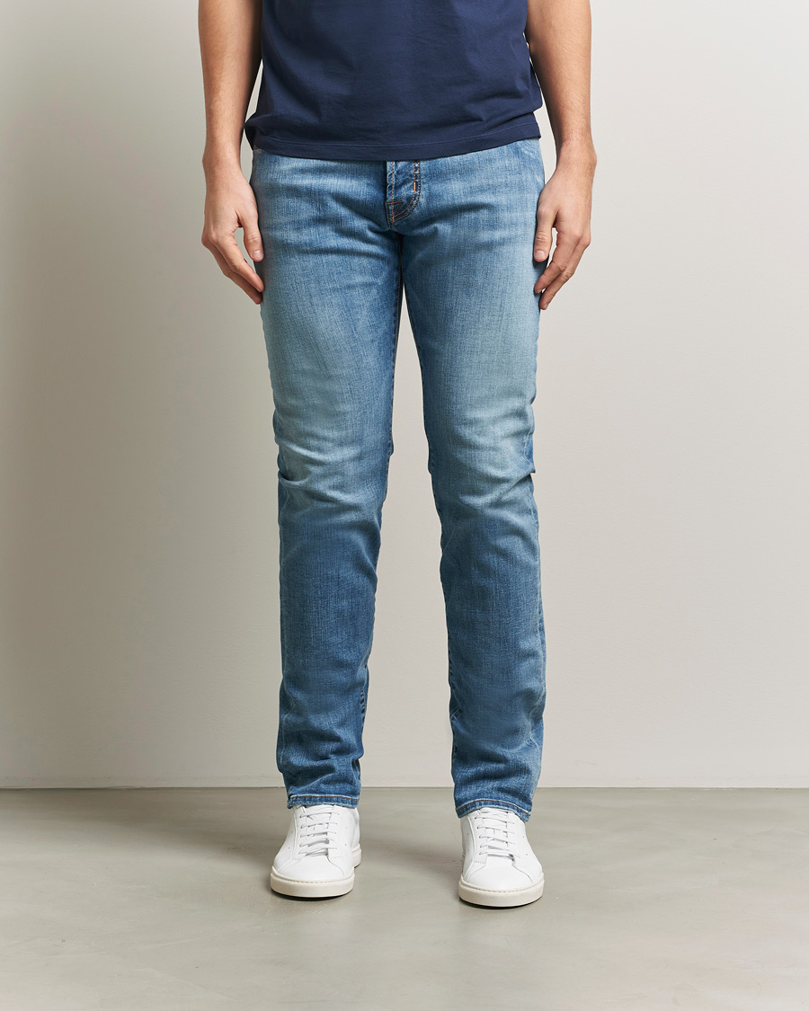 Homme | Jeans | Jacob Cohën | Bard Slim Fit Stretch Porsche Patch Jeans Mid Blue