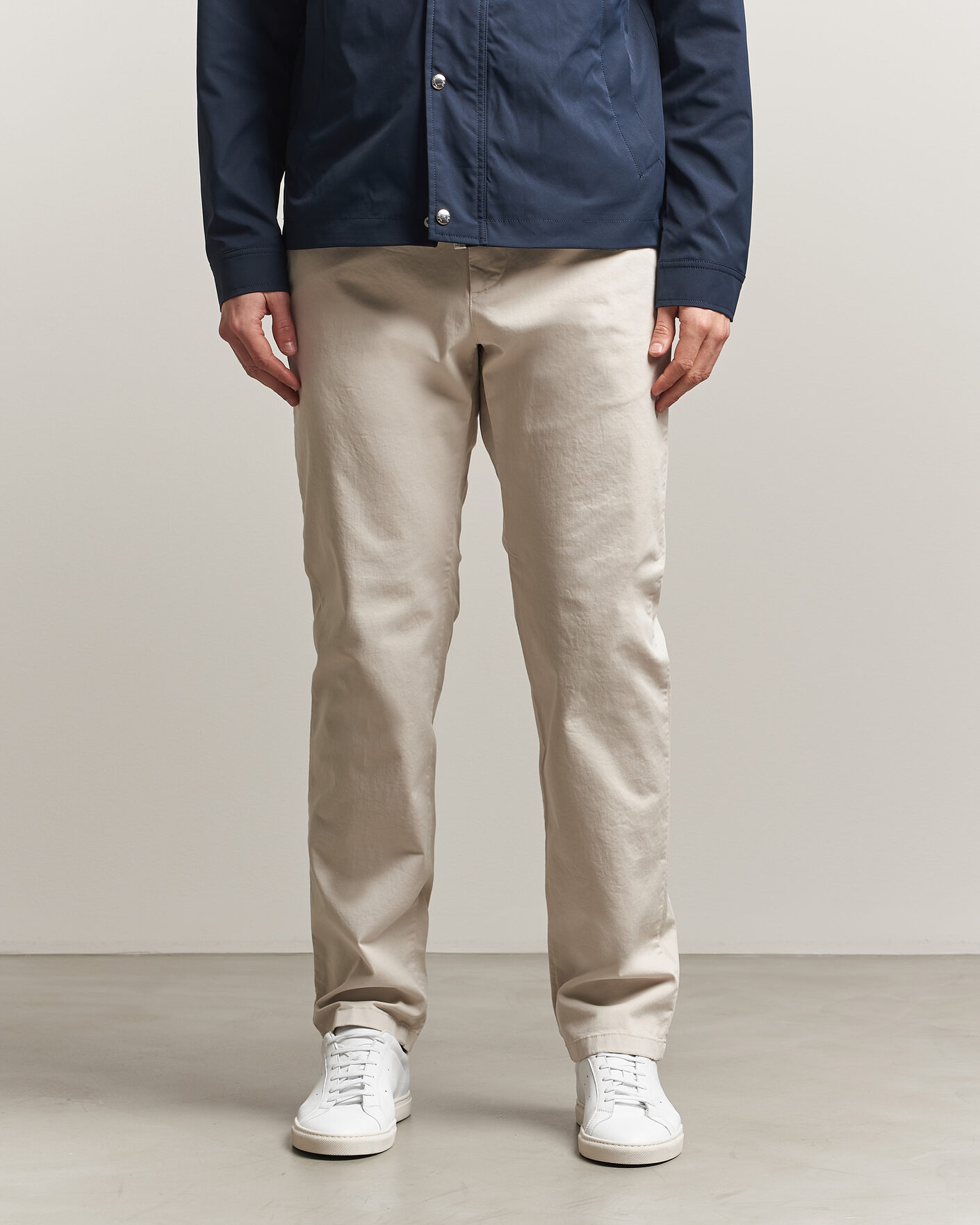 Homme | Pantalons | J.Lindeberg | Chaze Cotton Stretch Pants Moonbeam