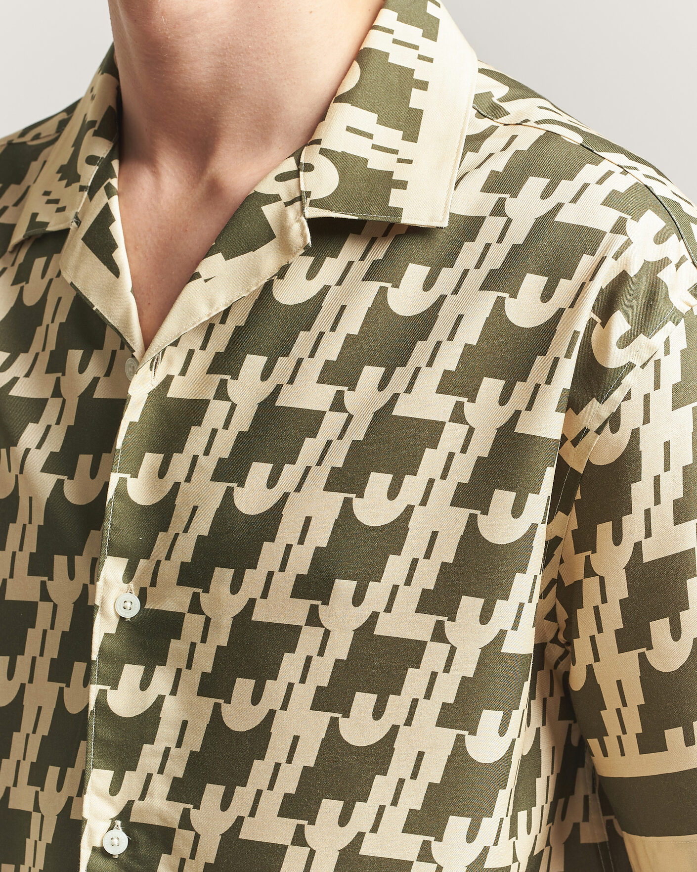 Homme | Chemises | J.Lindeberg | Ellis Border Resort Shirt Glitch Kalamata