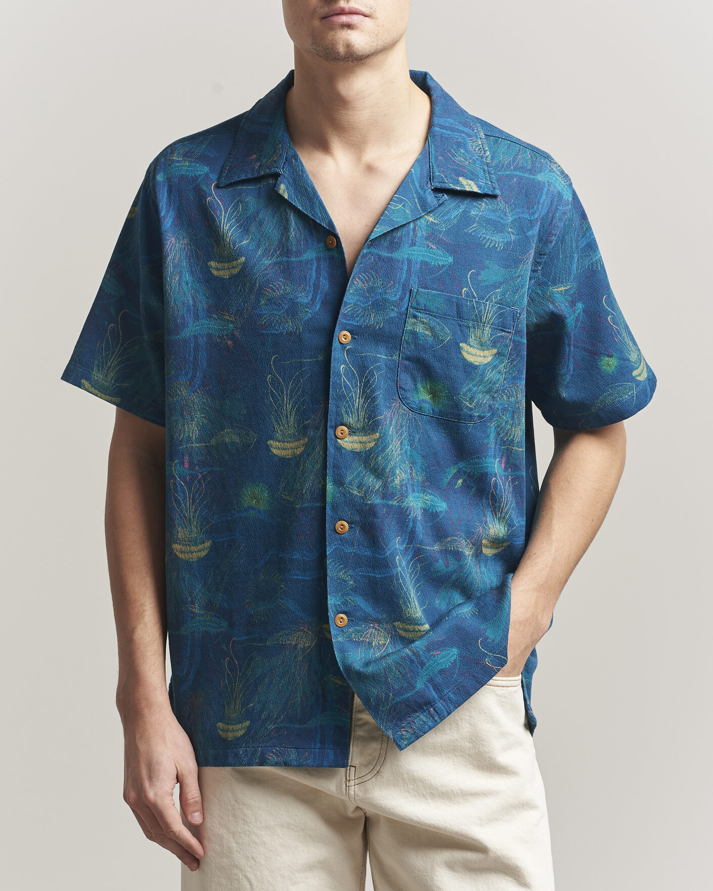 Homme | Chemises | Nudie Jeans | Arvid Hawaii Shirt Deep Sea
