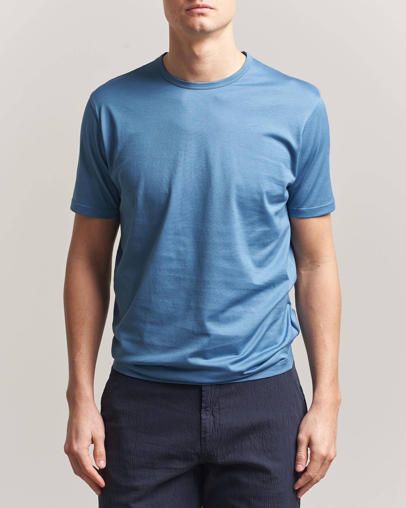 Homme | T-shirts | Sunspel | Crew Neck Q82 Cotton T-Shirt Air Force Blue
