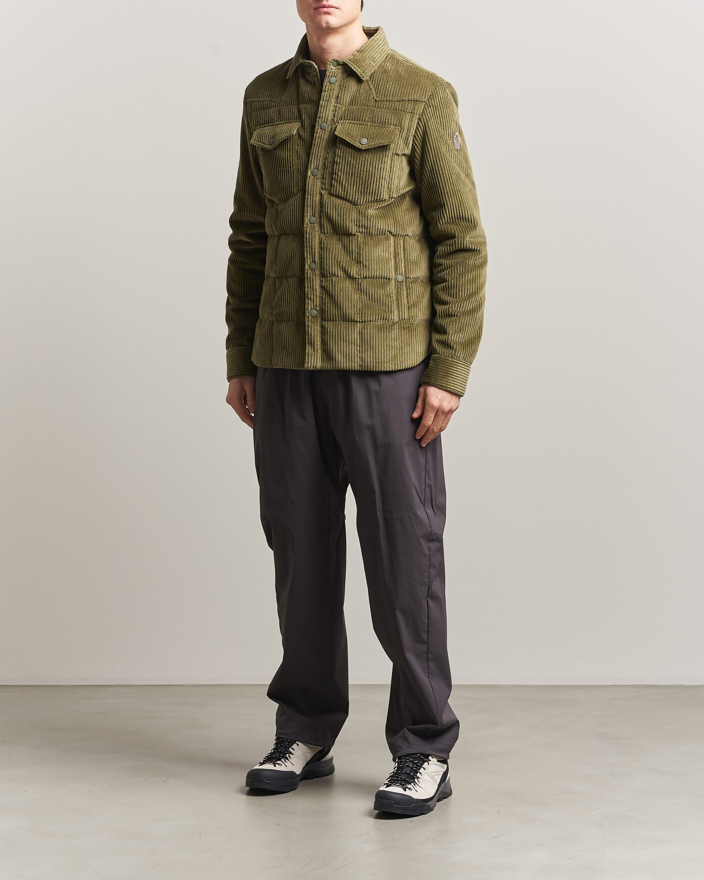 Homme | Manteaux Et Vestes | Moncler Grenoble | Gelt Corduroy Shirt Jacket Military Green