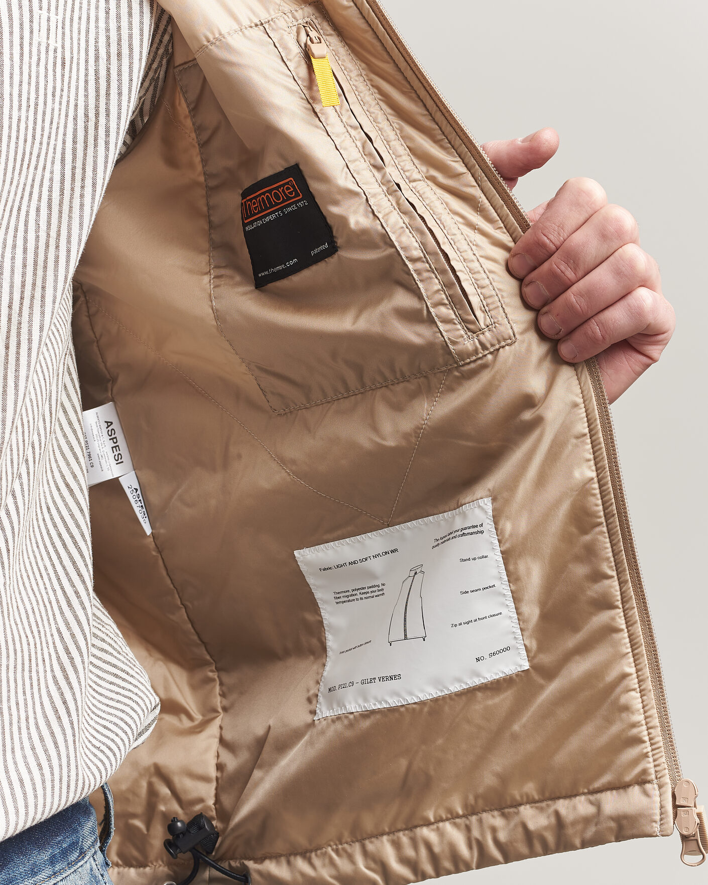 Homme | Gilets | Aspesi | Vernes Nylon Gilet Beige