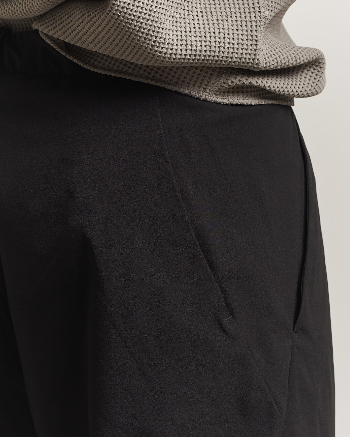 Homme | Pantalons | Goldwin | Tapered Light Pants Black