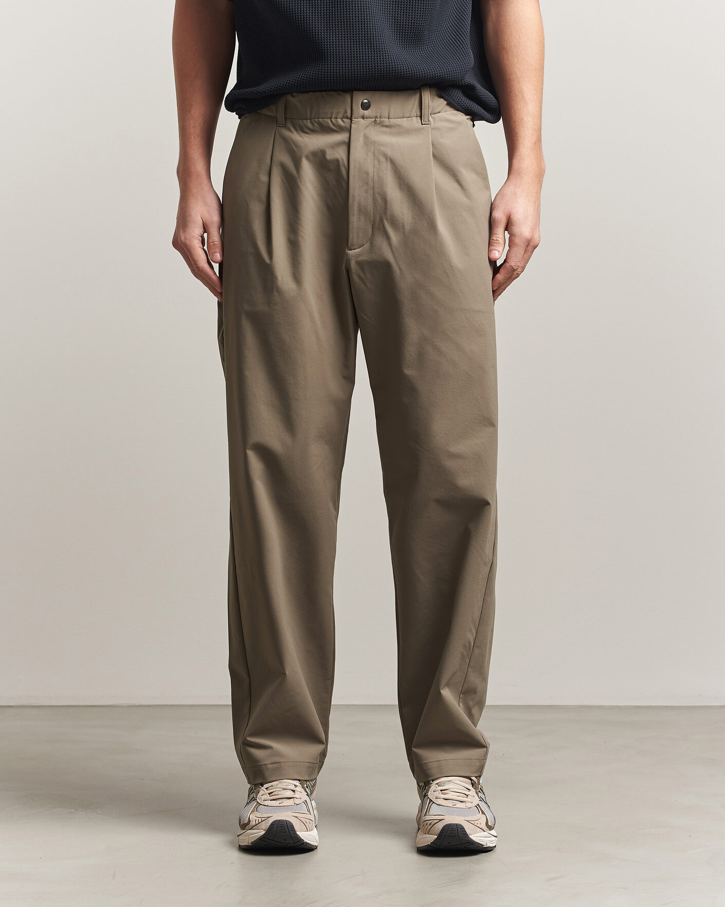 Homme | Pantalons | Goldwin | Tapered Light Pants Sand