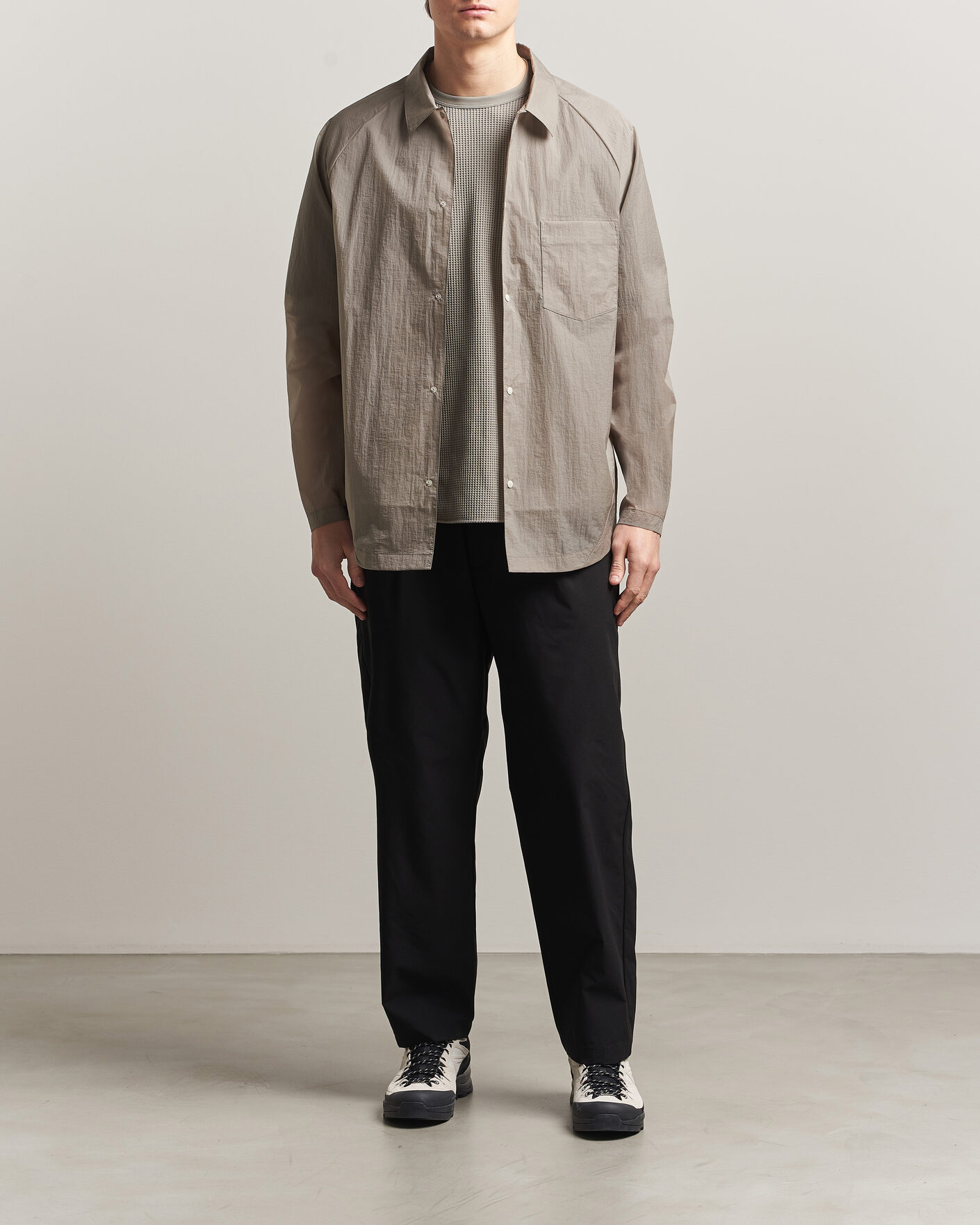 Homme | Chemises | Goldwin | Nylon Wind Shirt Arid Beige
