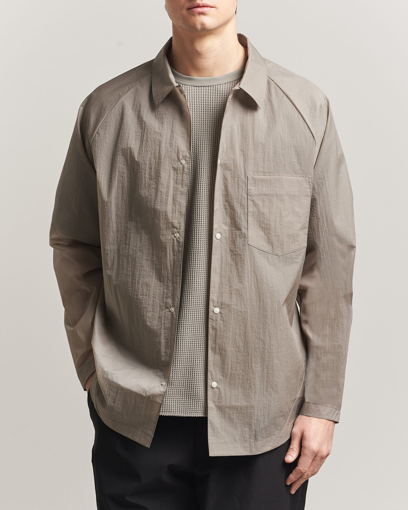 Homme | Chemises | Goldwin | Nylon Wind Shirt Arid Beige
