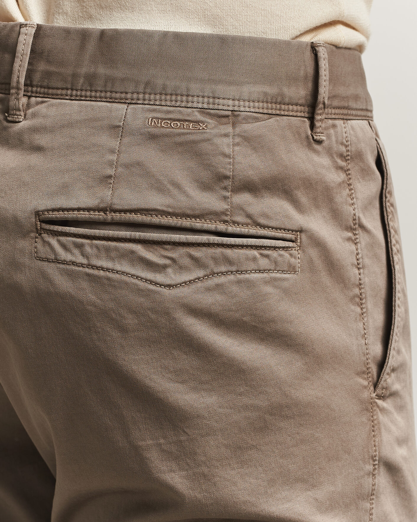 Homme | Pantalons | Incotex | Slim Fit Garment Dyed Slacks Taupe