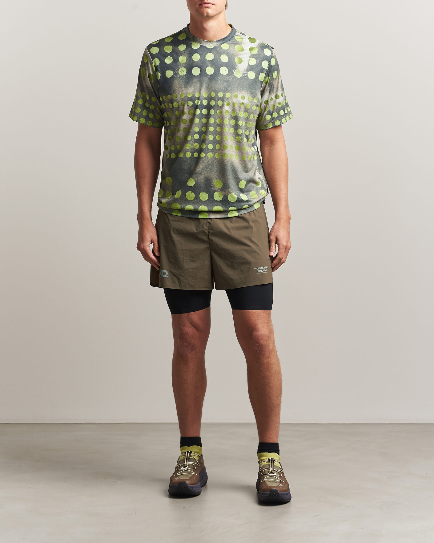 Homme | T-shirts | Pas Normal Studios | TKO Balance T-Shirt Moss Green