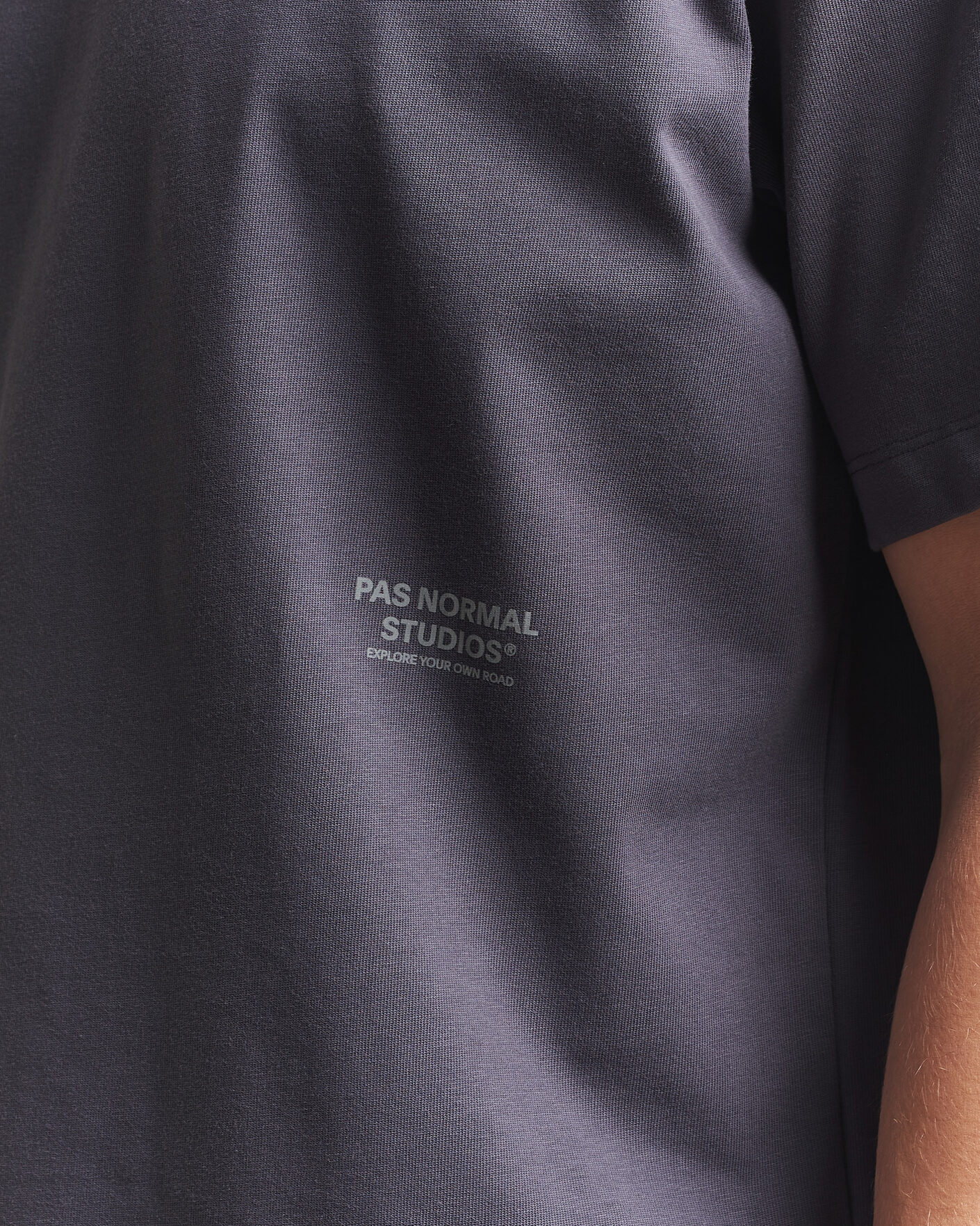 Homme | T-shirts | Pas Normal Studios | Off Race T-Shirt Steel
