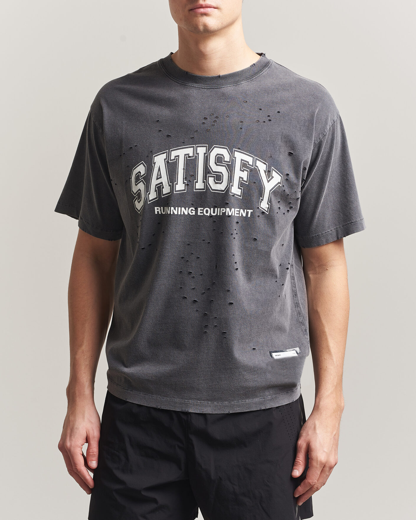 Homme | T-shirts | Satisfy | MothTech T-Shirt Aged Black