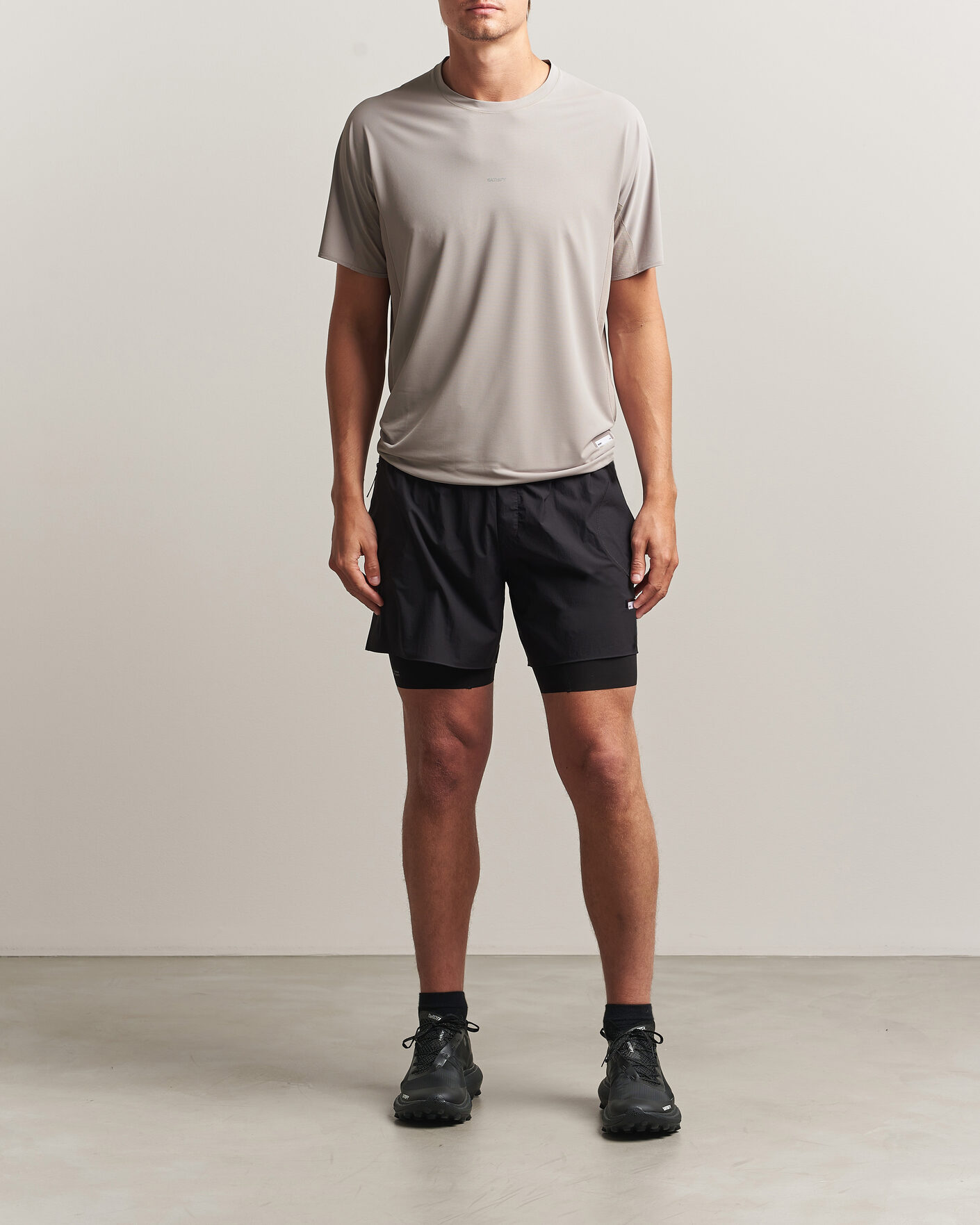 Homme | T-shirts | Satisfy | AuraLite UV T-Shirt Moon Rock